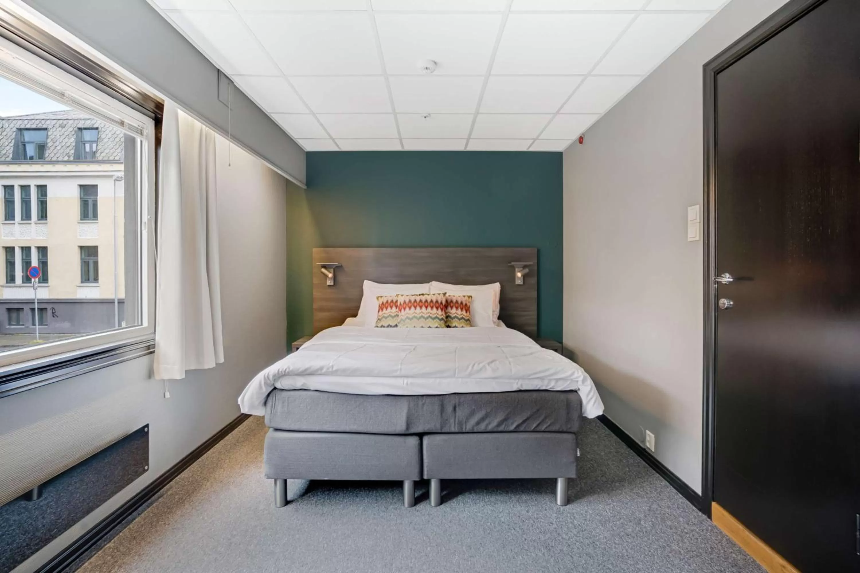 Photo of the whole room, Bed in Hotel Haugesund