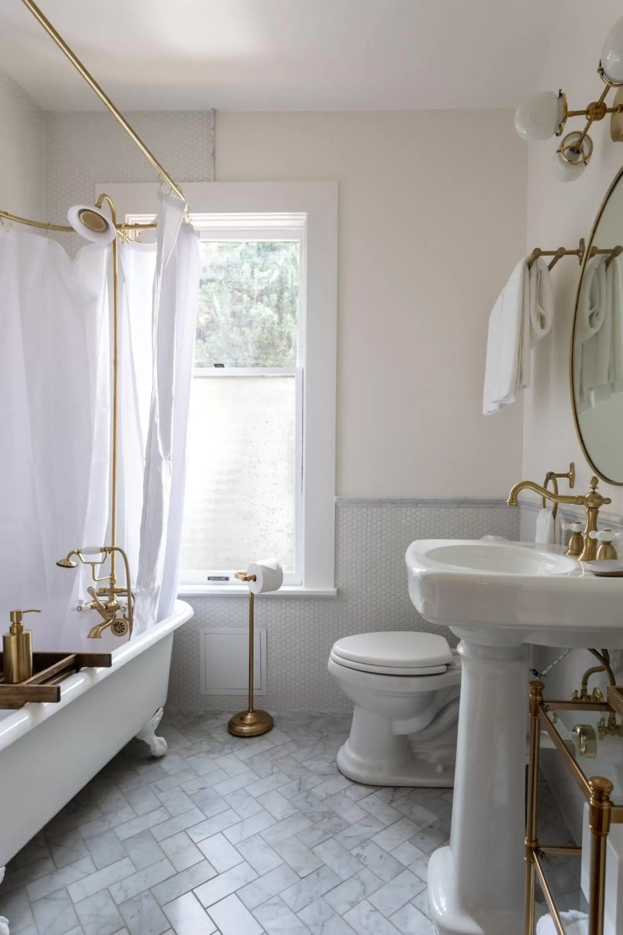 Bathroom in The Holbrooke Hotel