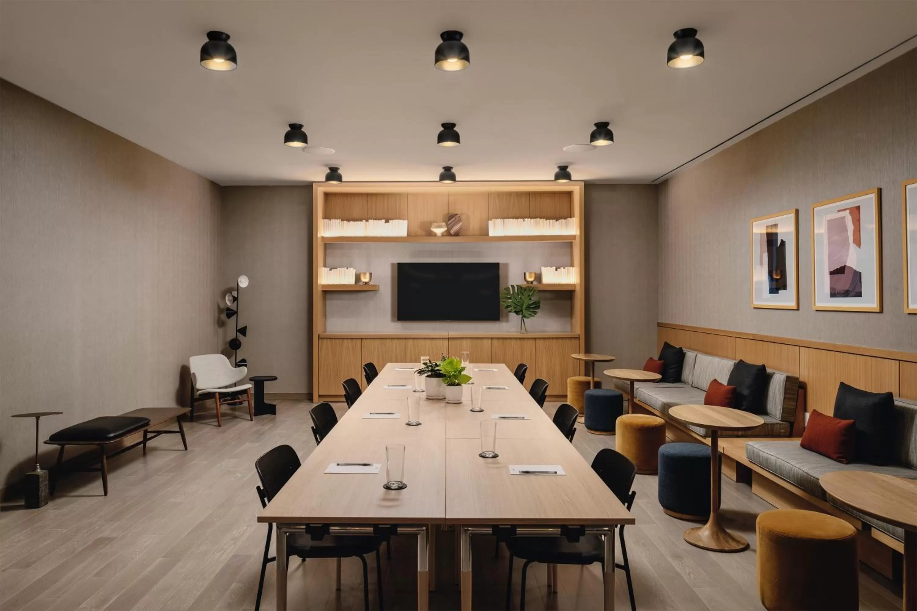 Meeting/conference room in Arlo Midtown