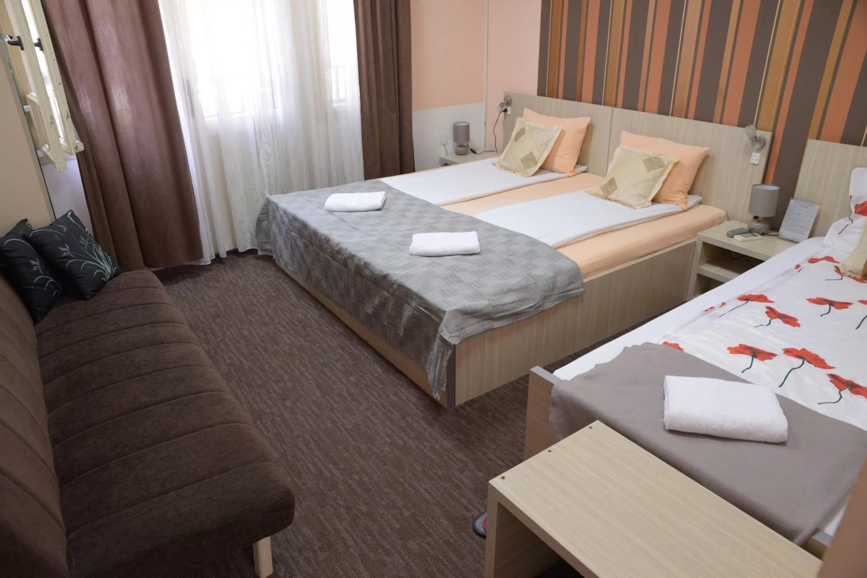 Bed in Guest House GOLDEN COIN