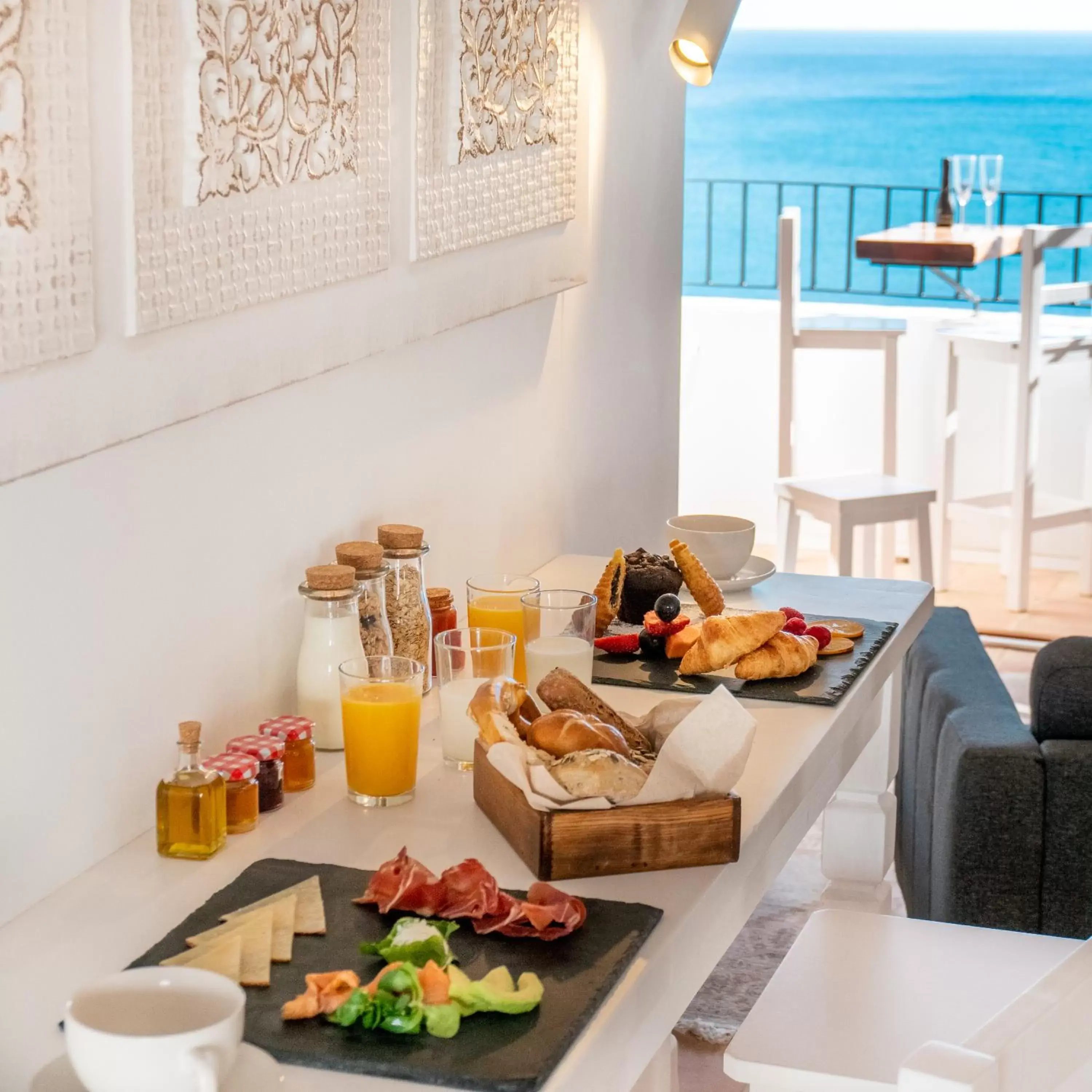 Continental breakfast in Porta Nova Suites Altea - Adults Only