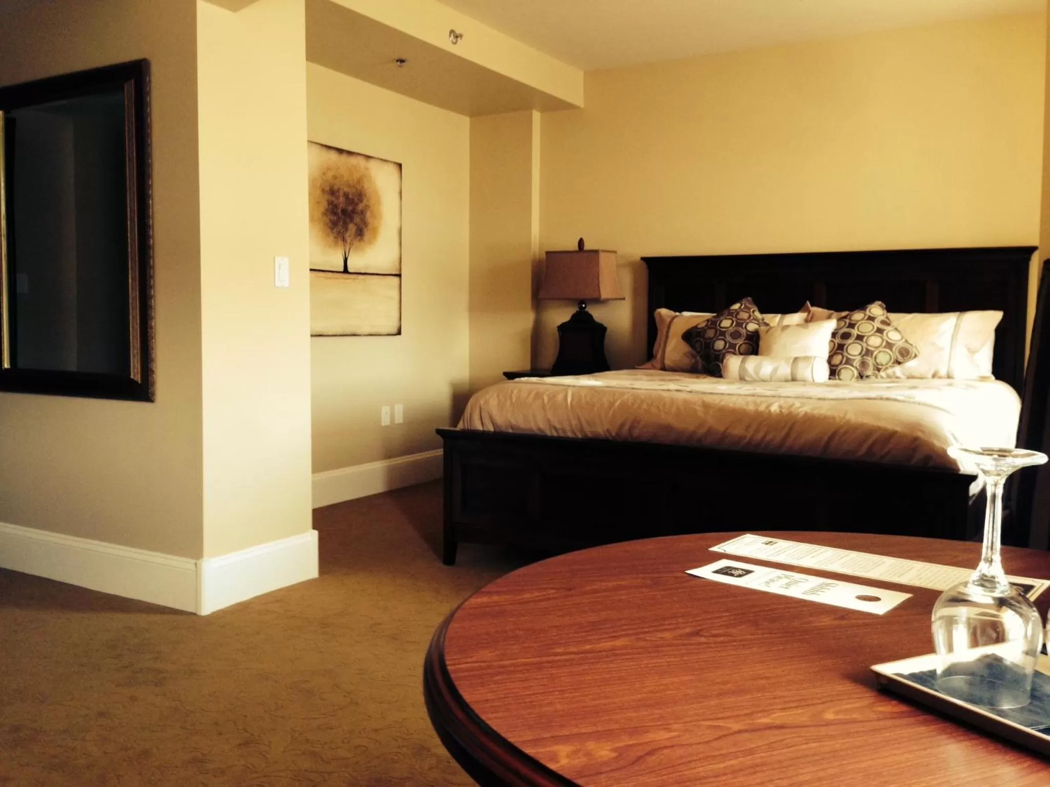 Bedroom, Bed in Grant Hall Hotel