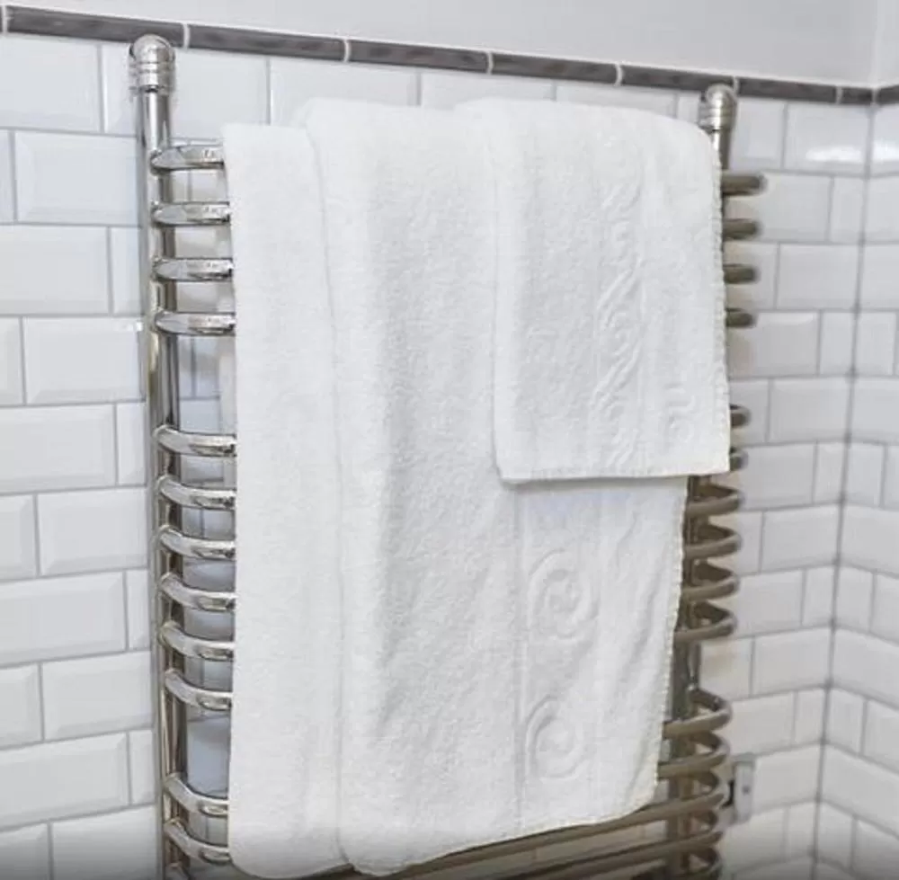 Bathroom in Swan Hotel by Greene King Inns