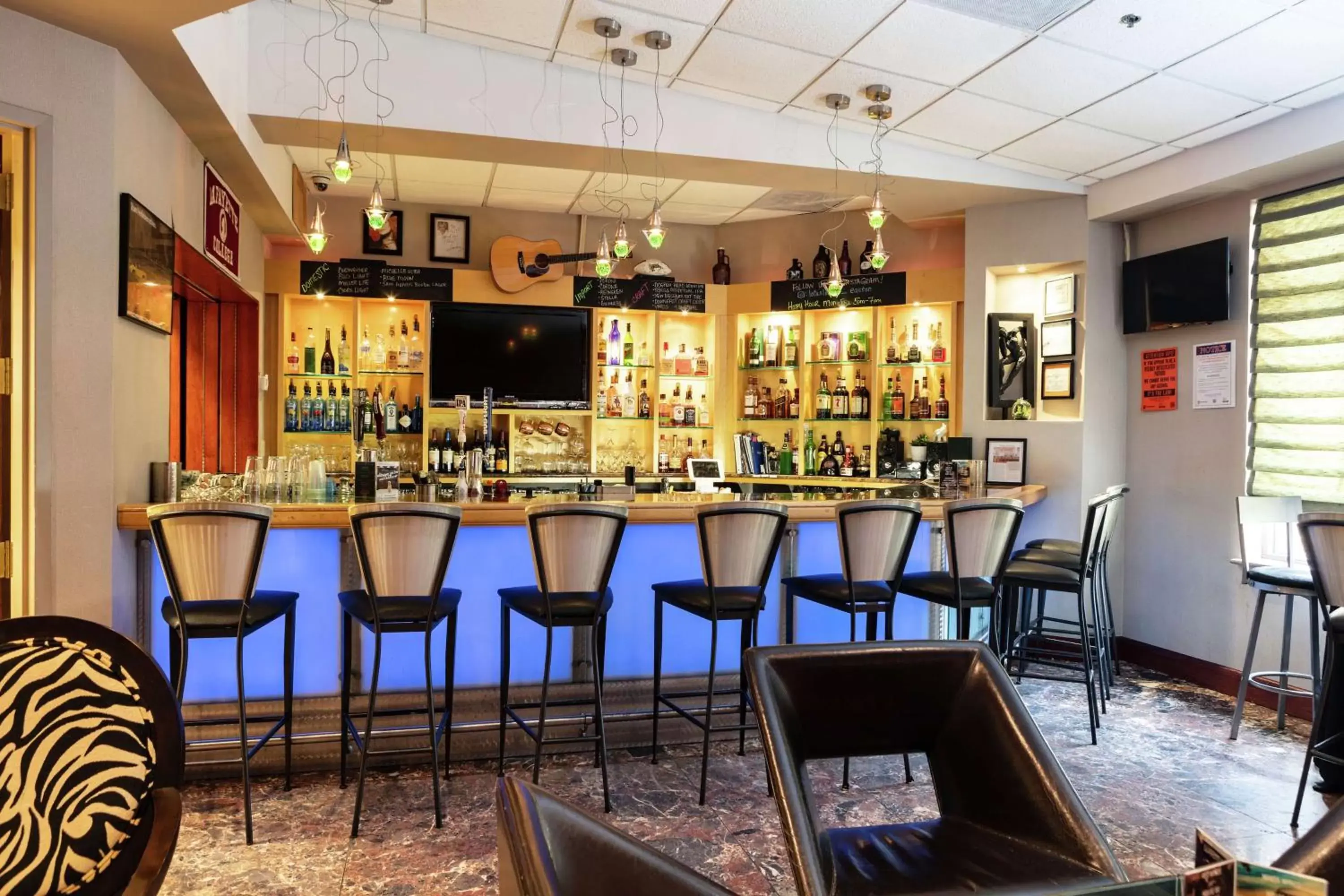 Lounge or bar, Lounge/Bar in Hampton Inn Easton