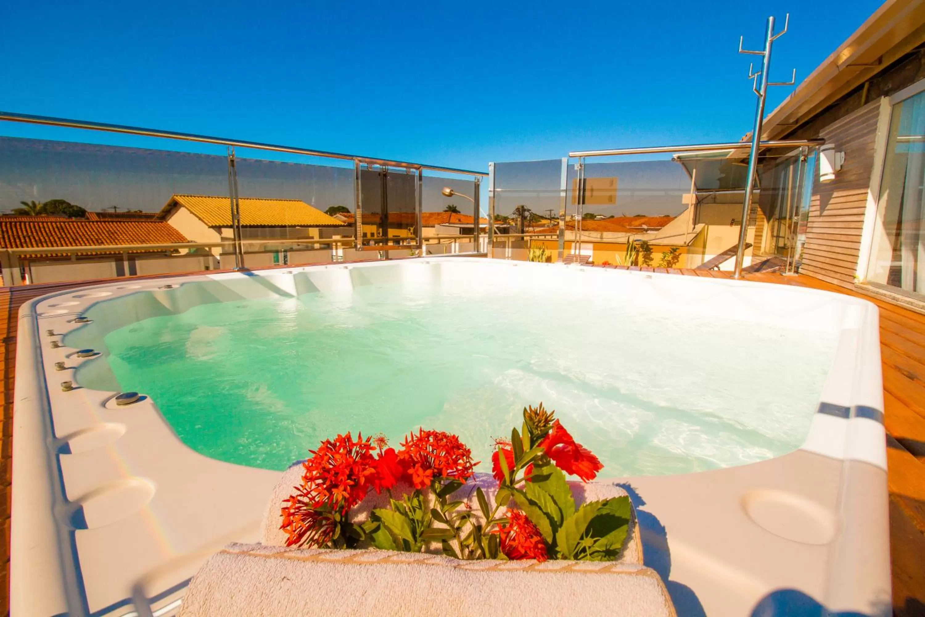 Hot Tub in Rede Andrade Terra Brasil