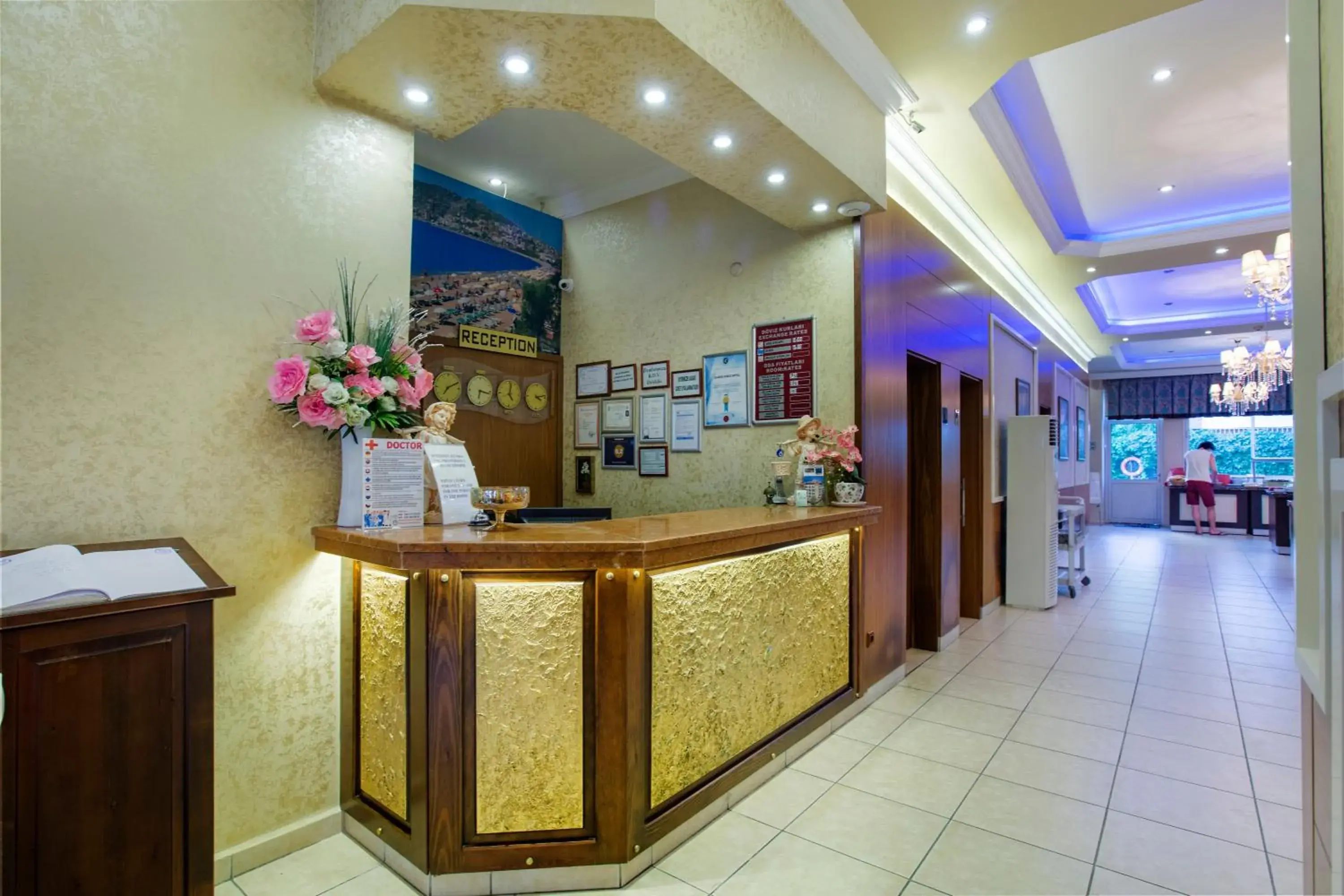 Lobby/Reception in Alanya Beach Hotel