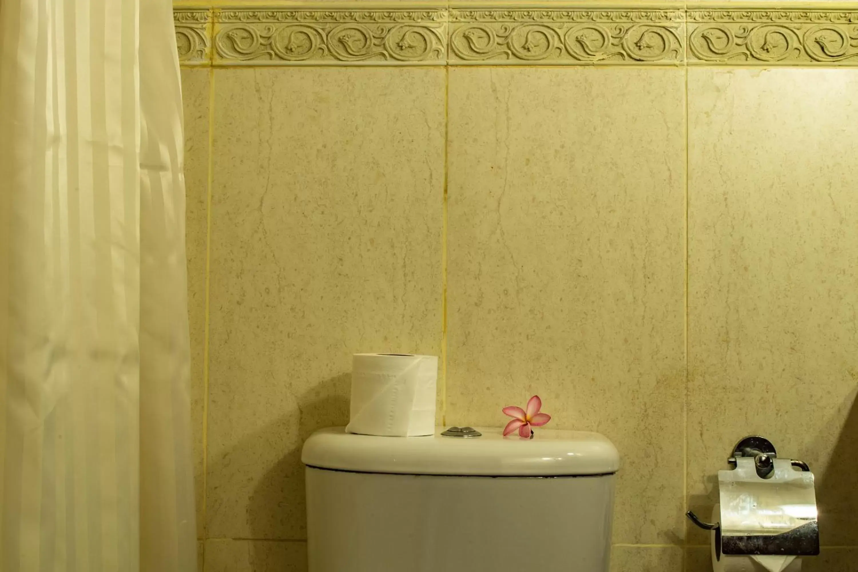 Bathroom in Aanari Hotel & Spa