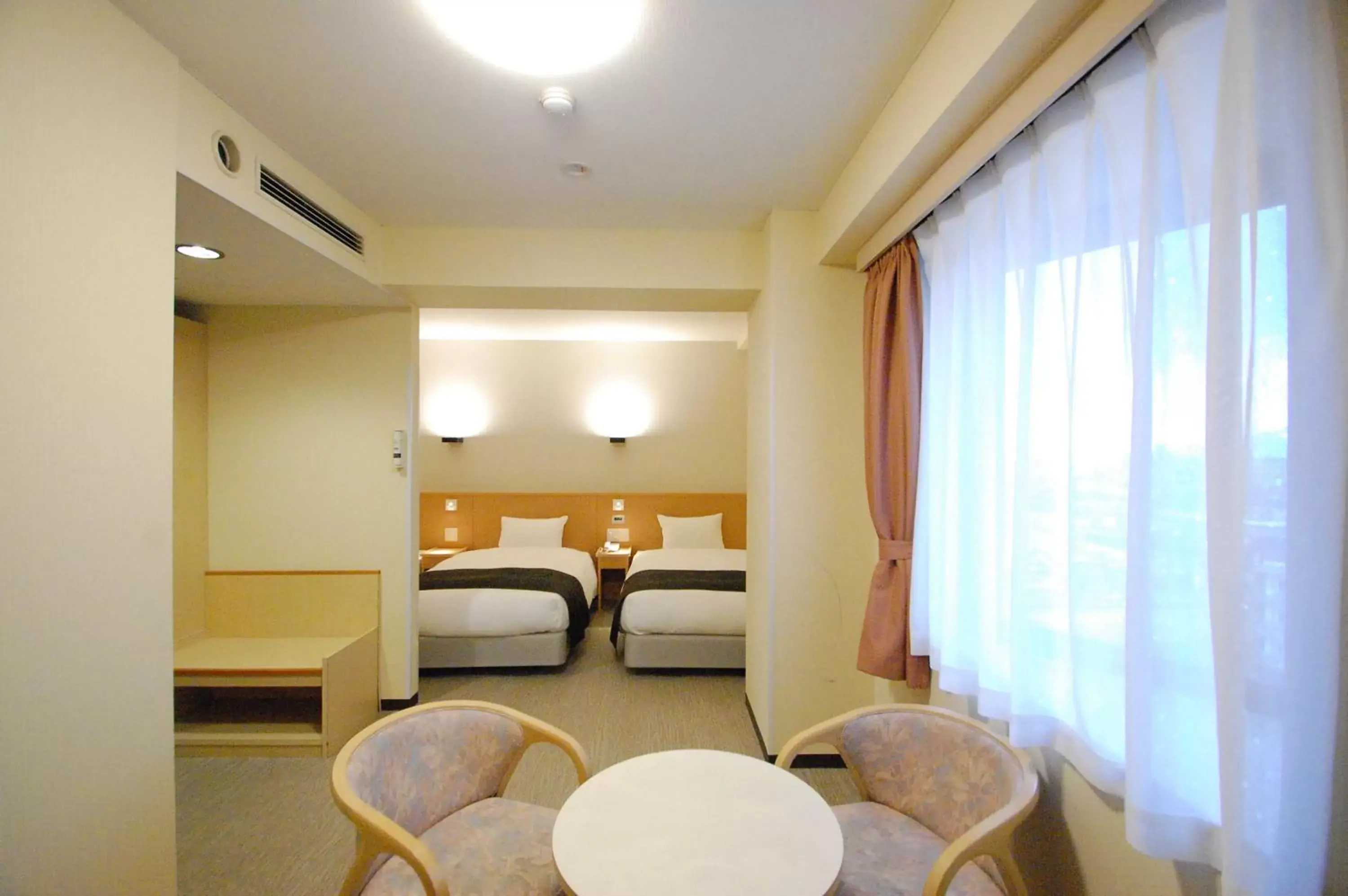 Photo of the whole room, Bed in Izumo Royal Hotel