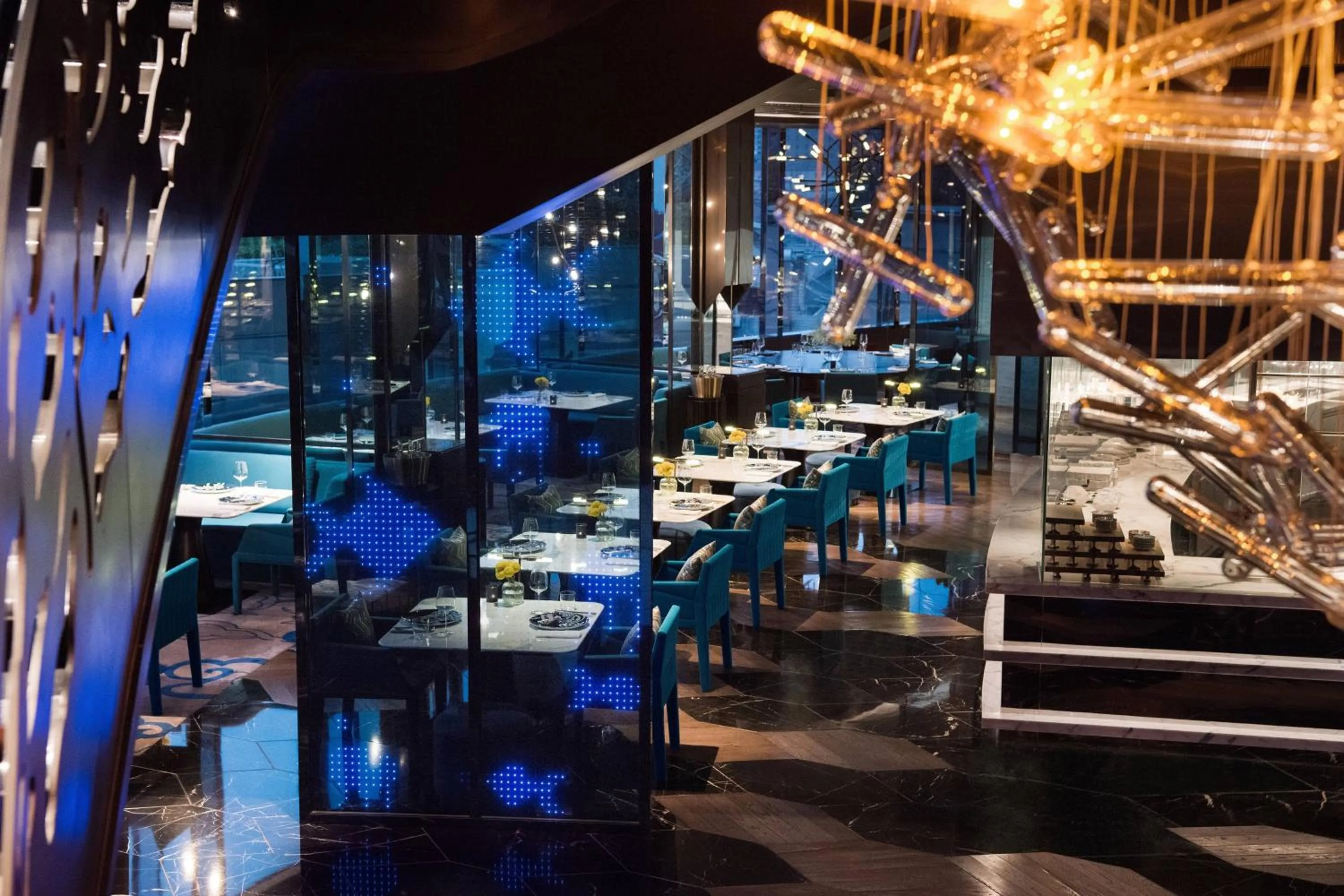 Restaurant/places to eat in W Shanghai - The Bund