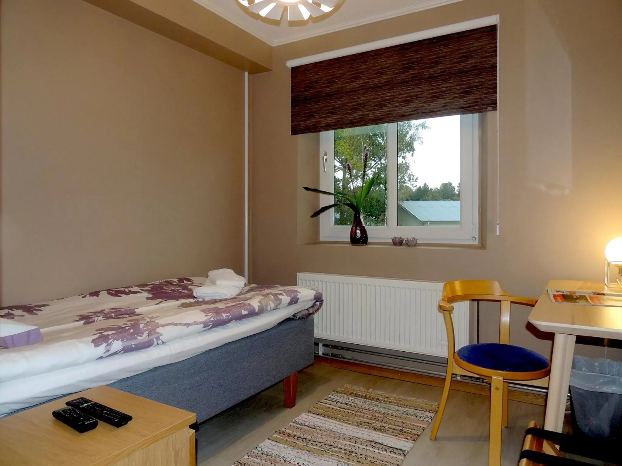 Toilet, Bed in Hotell Munkeröd