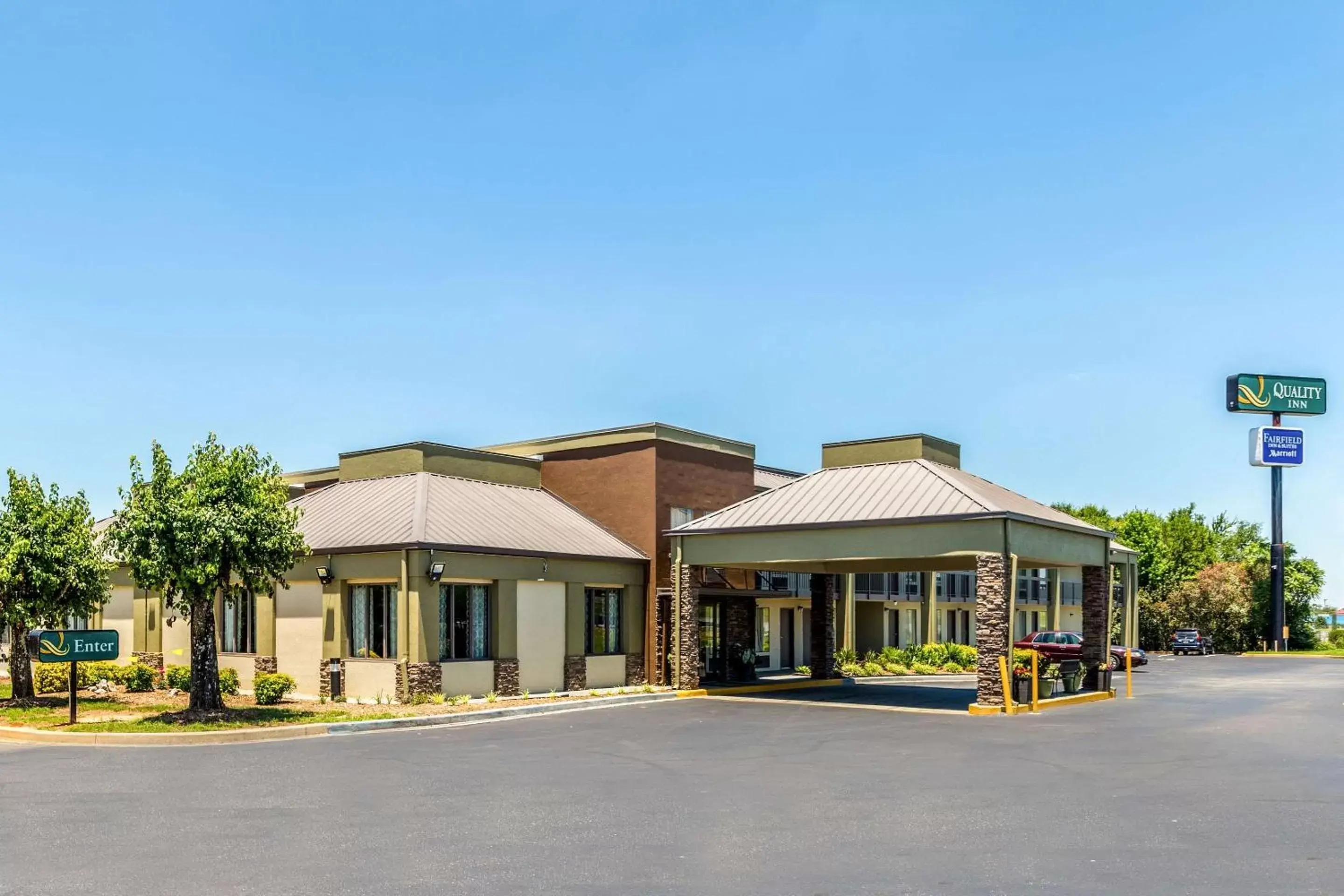 Property Building in Quality Inn Simpsonville-Greenville