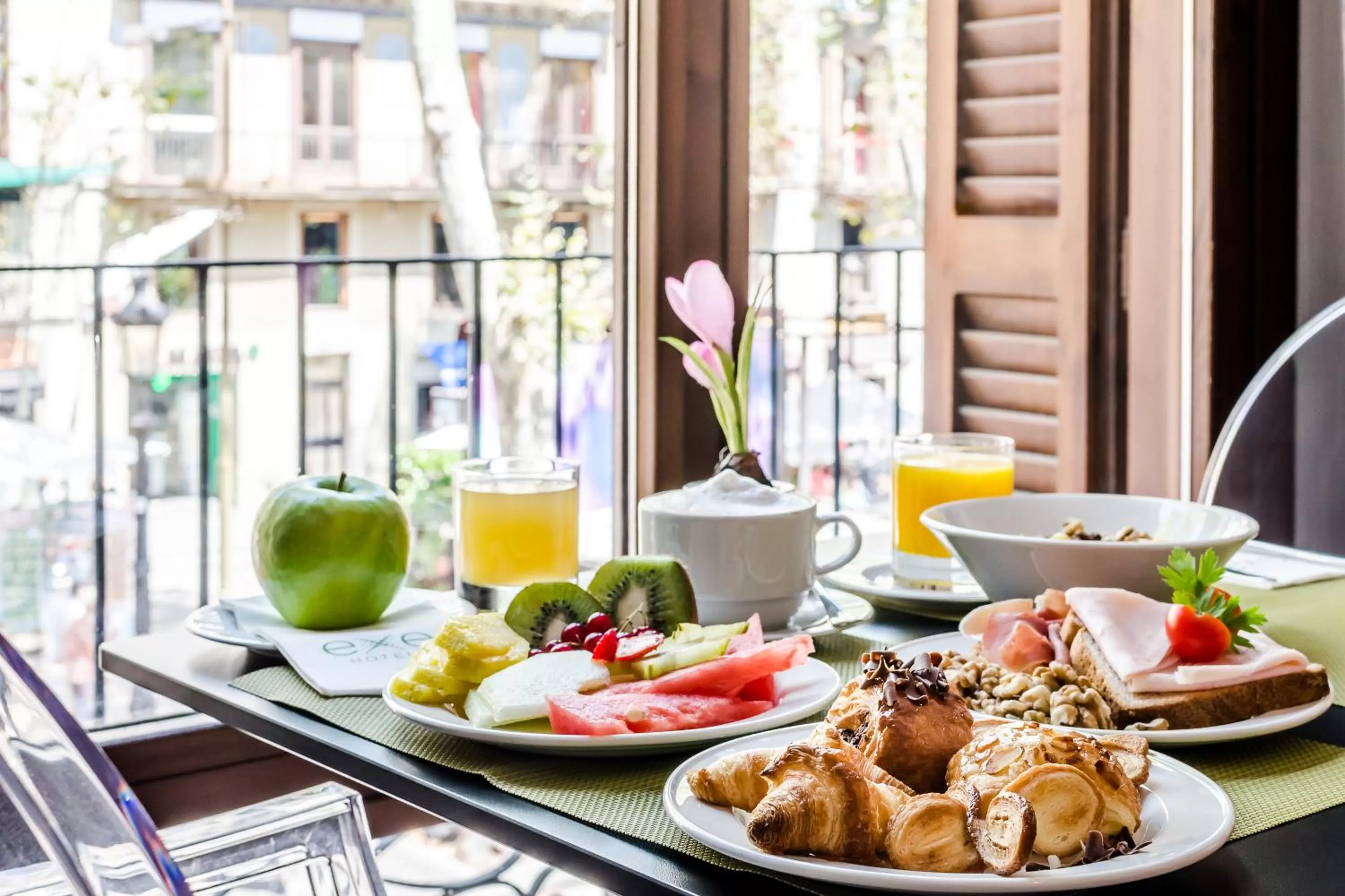 City view in Exe Ramblas Boquería