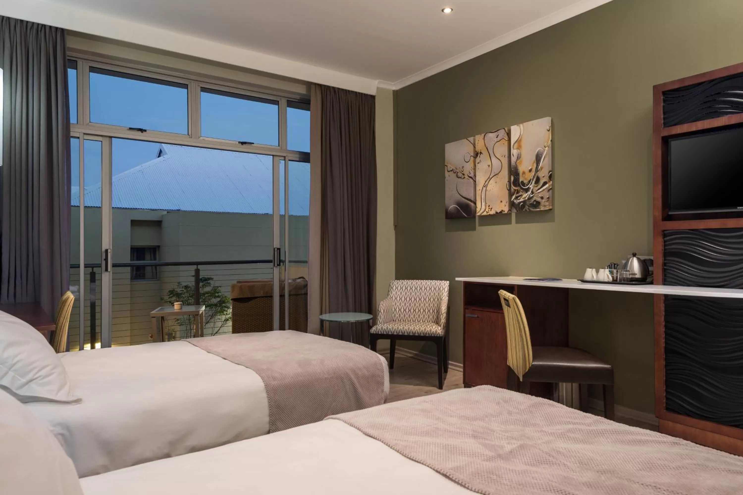 Photo of the whole room, Bed in Protea Hotel by Marriott Upington