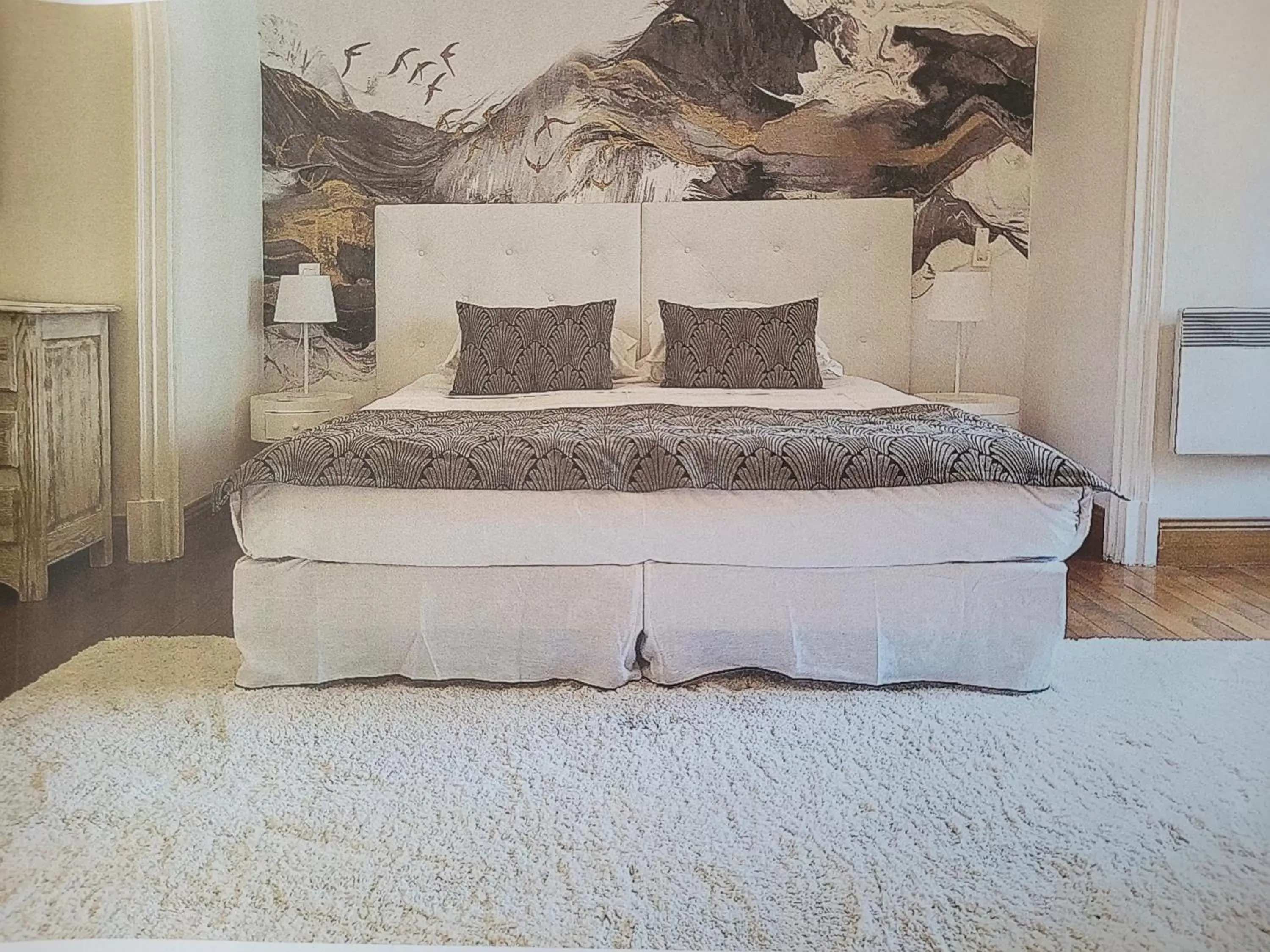 Bedroom, Bed in La Villa des Consuls