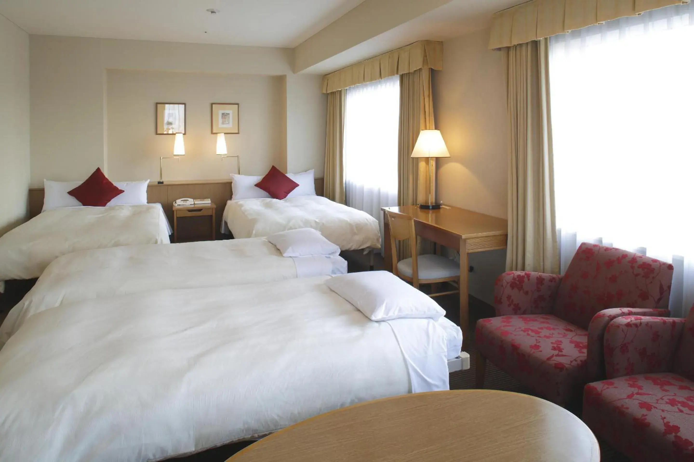 Photo of the whole room, Bed in Dai-ichi Hotel Ryogoku