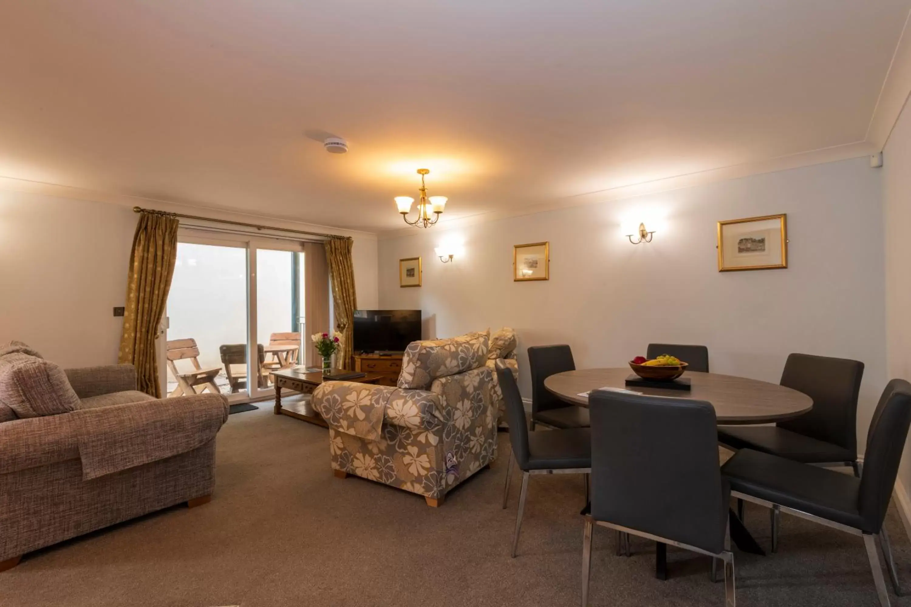 Living room, Seating Area in Porth Veor Manor Villas & Apartments