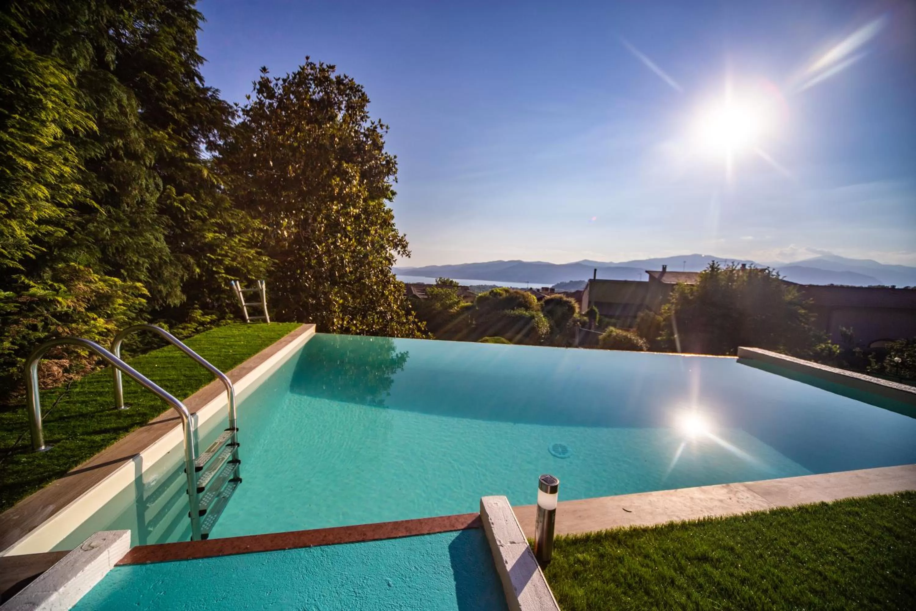 Swimming pool in Villa Buzzi