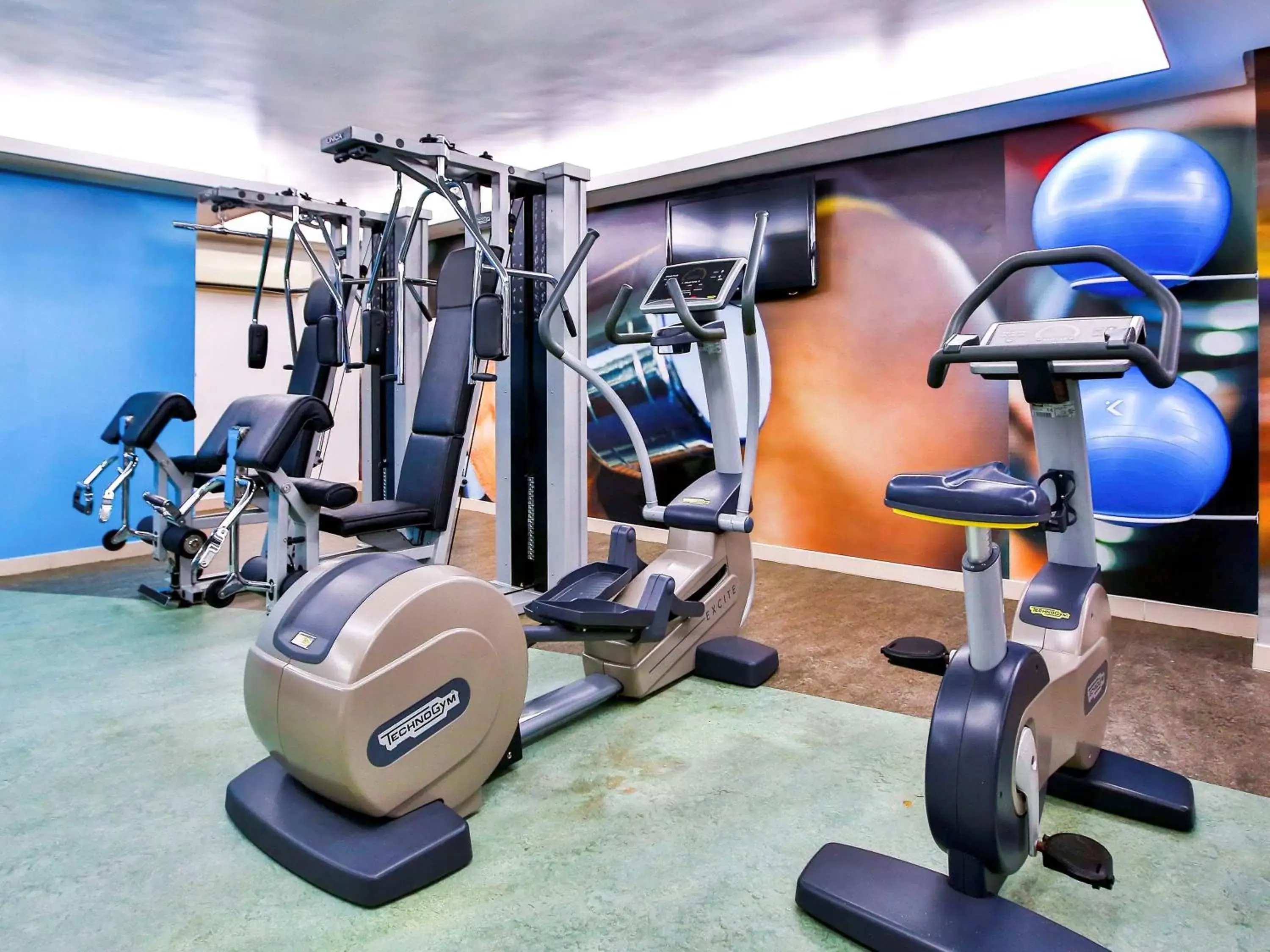 Spa and wellness centre/facilities, Fitness Center/Facilities in Novotel RJ Santos Dumont