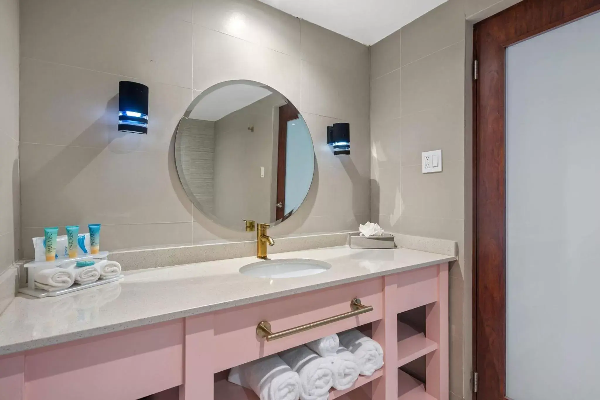 Bathroom in Abitta Boutique Hotel, Ascend Hotel Collection