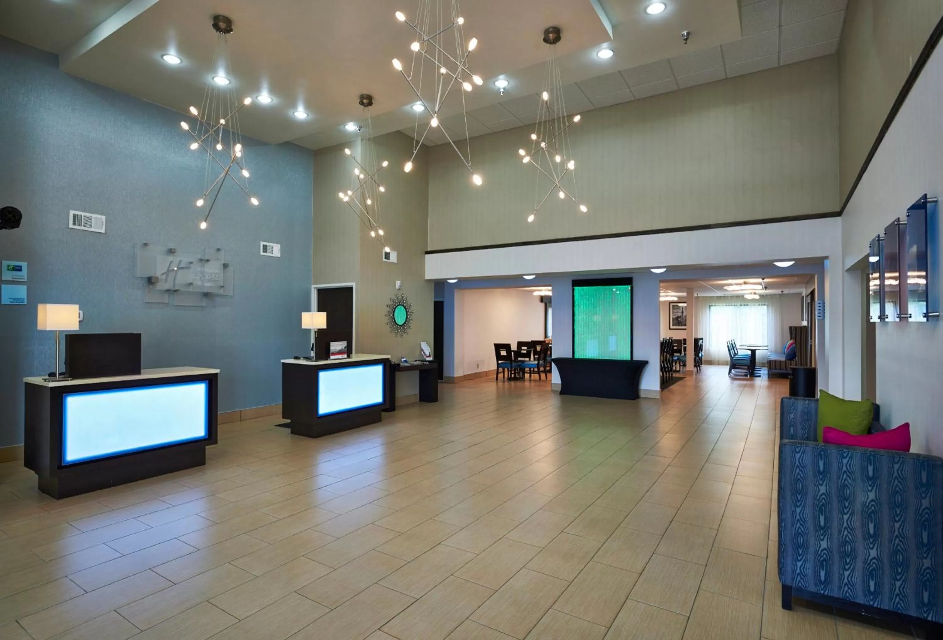 Property building in Holiday Inn Express & Suites Birmingham South - Pelham by IHG