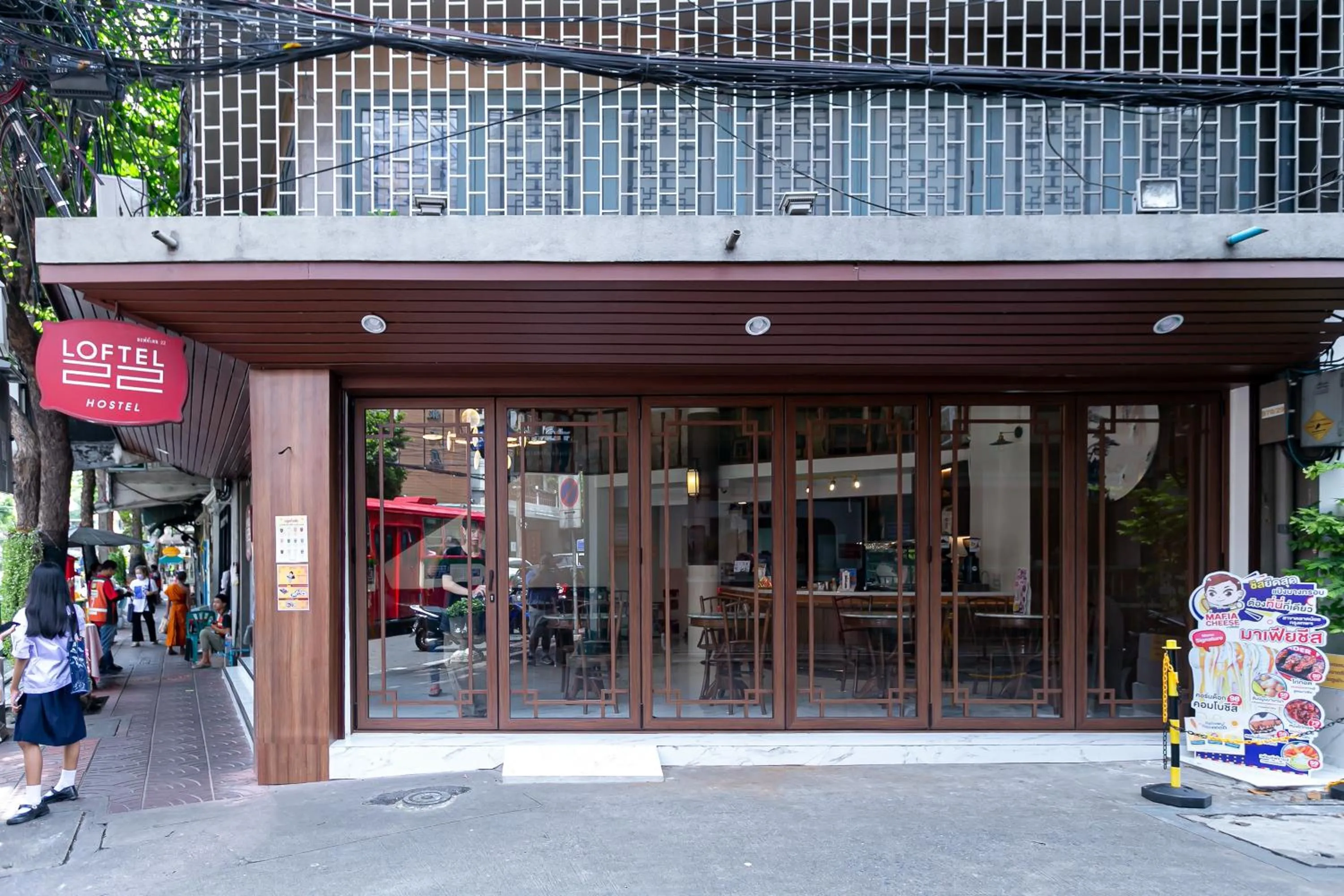 Facade/entrance in Loftel 22 Hostel