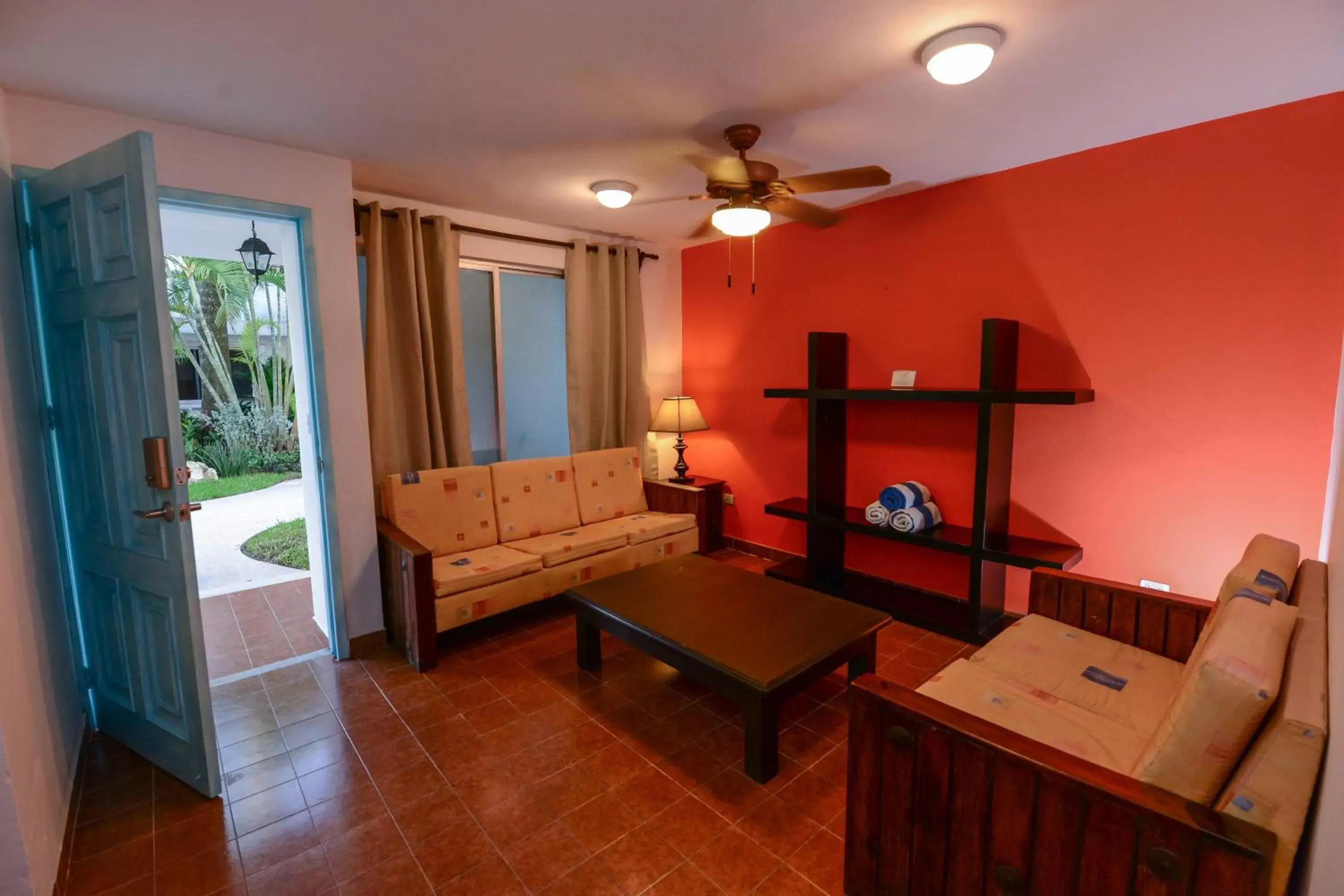 Living room, Seating Area in Hotel Villas Colibrí Suites & Bungalows