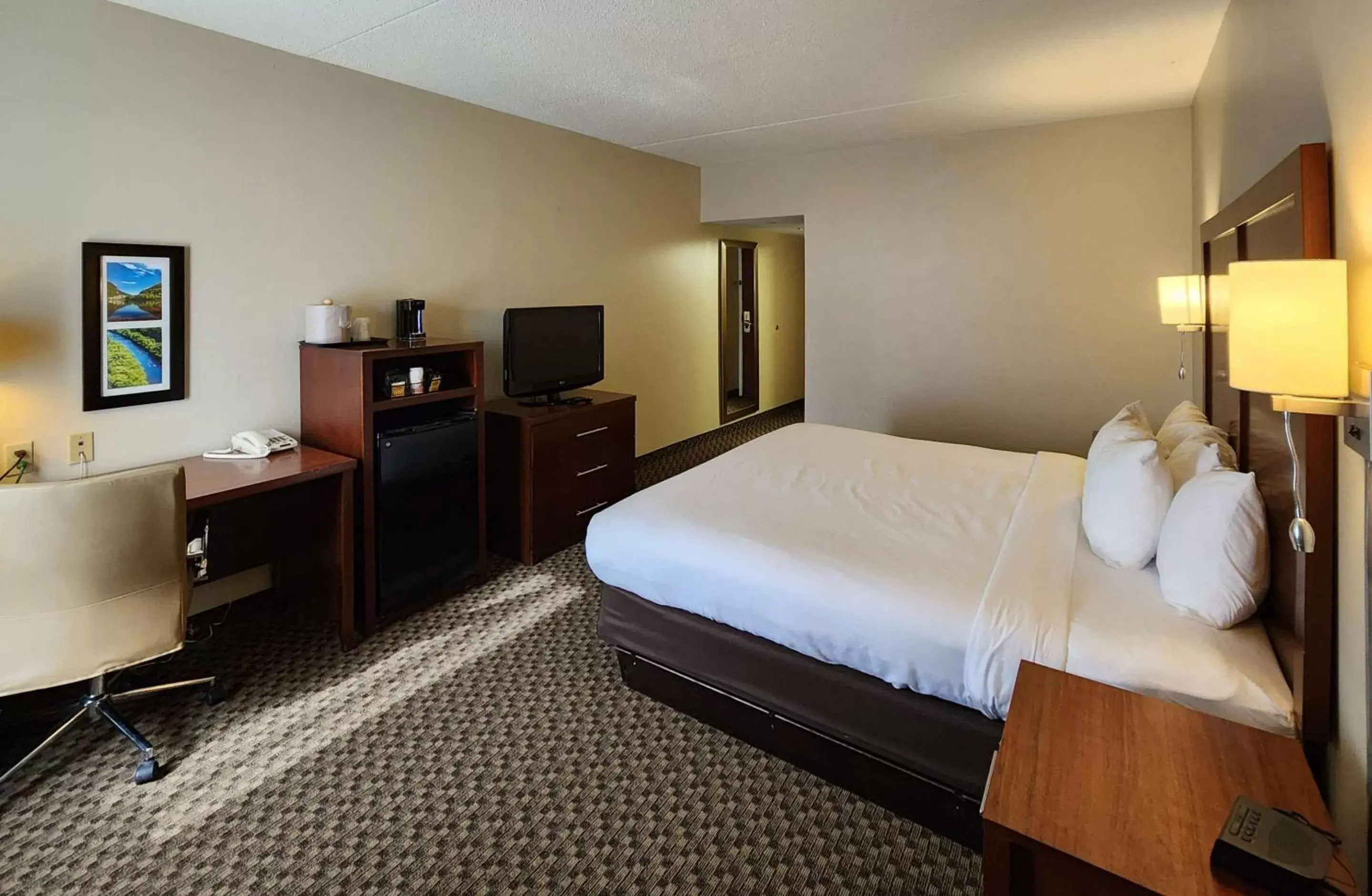 Bedroom, Bed in Comfort Inn & Suites Mount Pocono