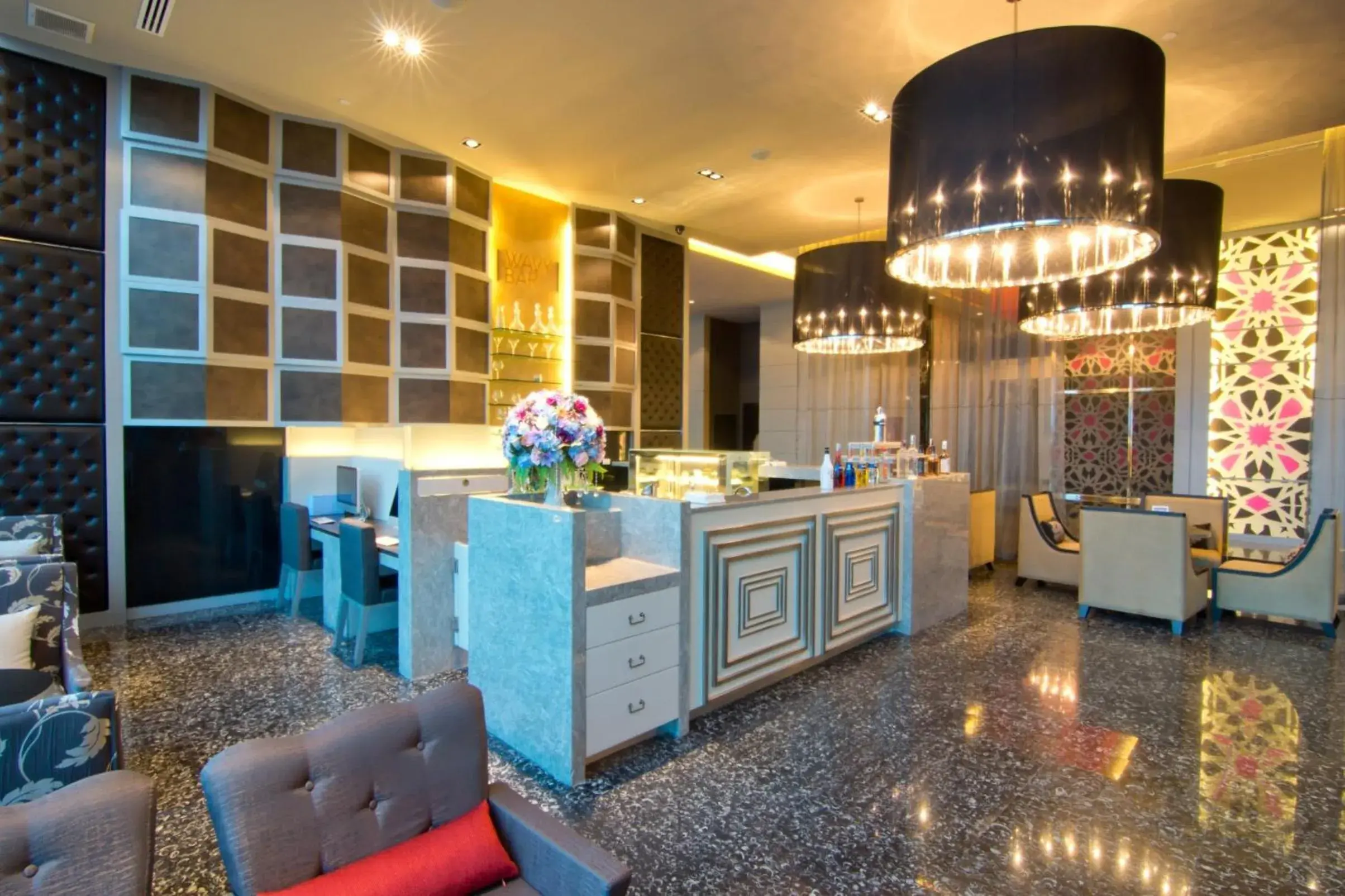 Lounge or bar, Lobby/Reception in Way Hotel Pattaya
