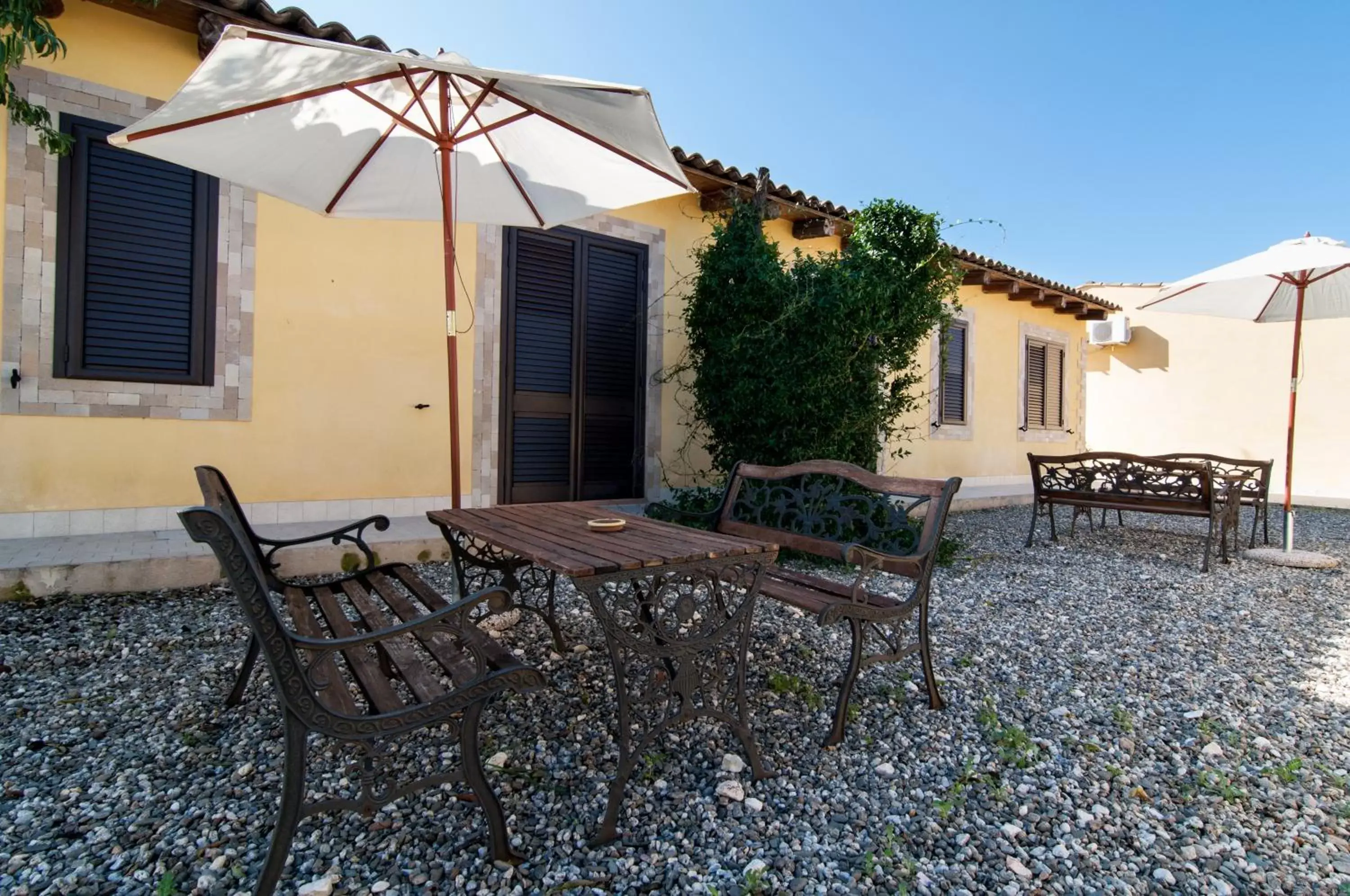 Property building, Patio/Outdoor Area in Le Case Al Quadrato