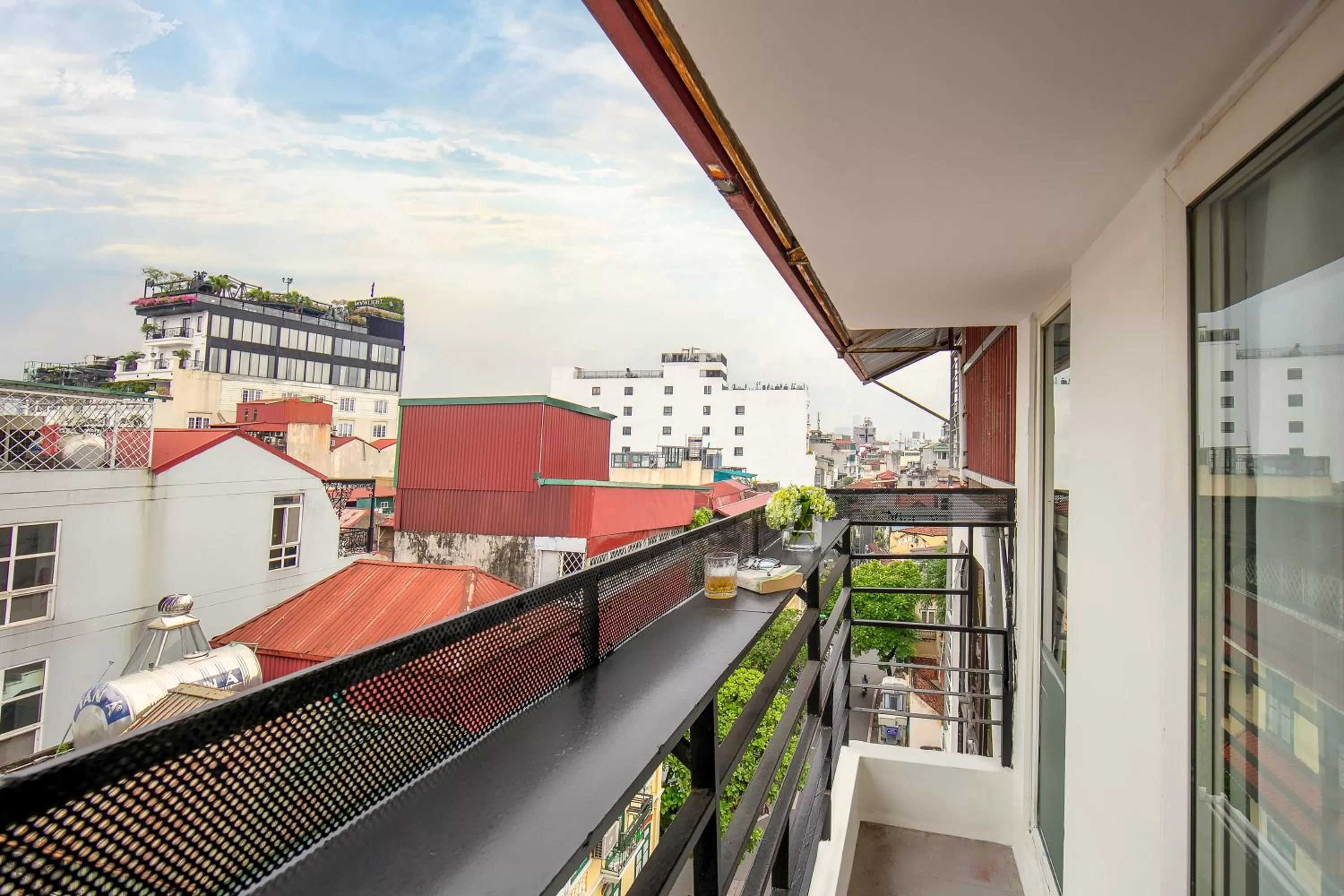 Day in TrangTrang Classy Hotel