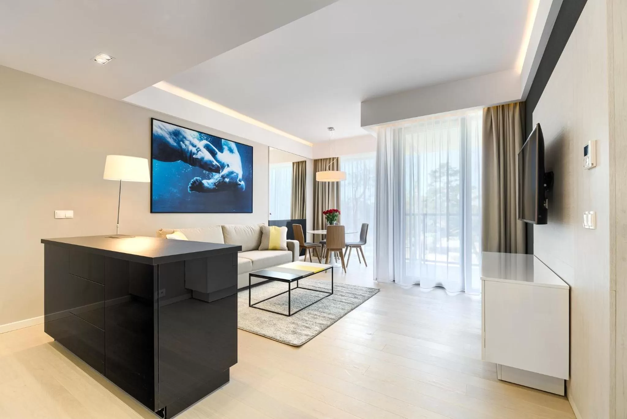 Communal lounge/ TV room in Dune Resort Mielno - C