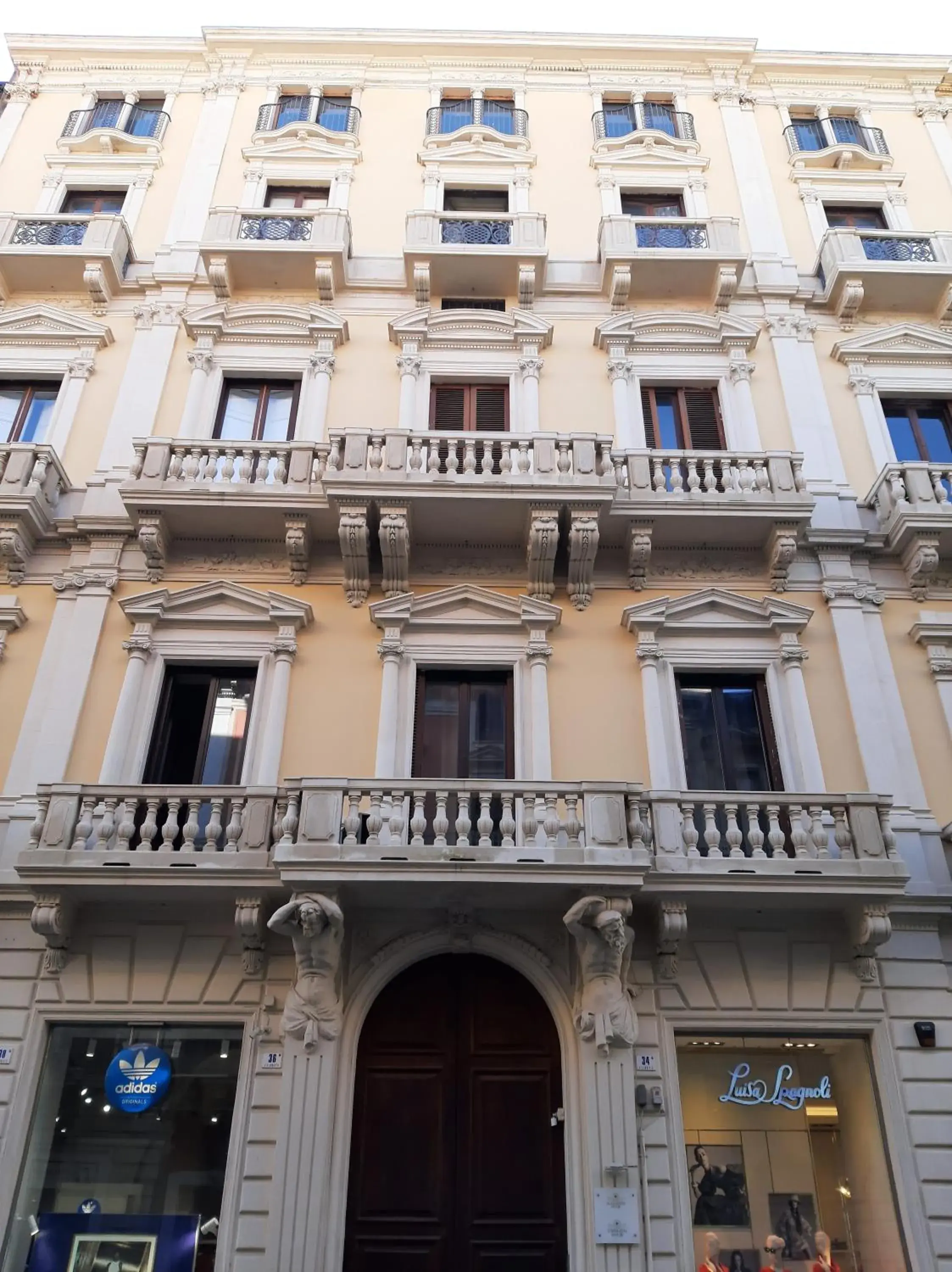 Property Building in Umberto House Catania