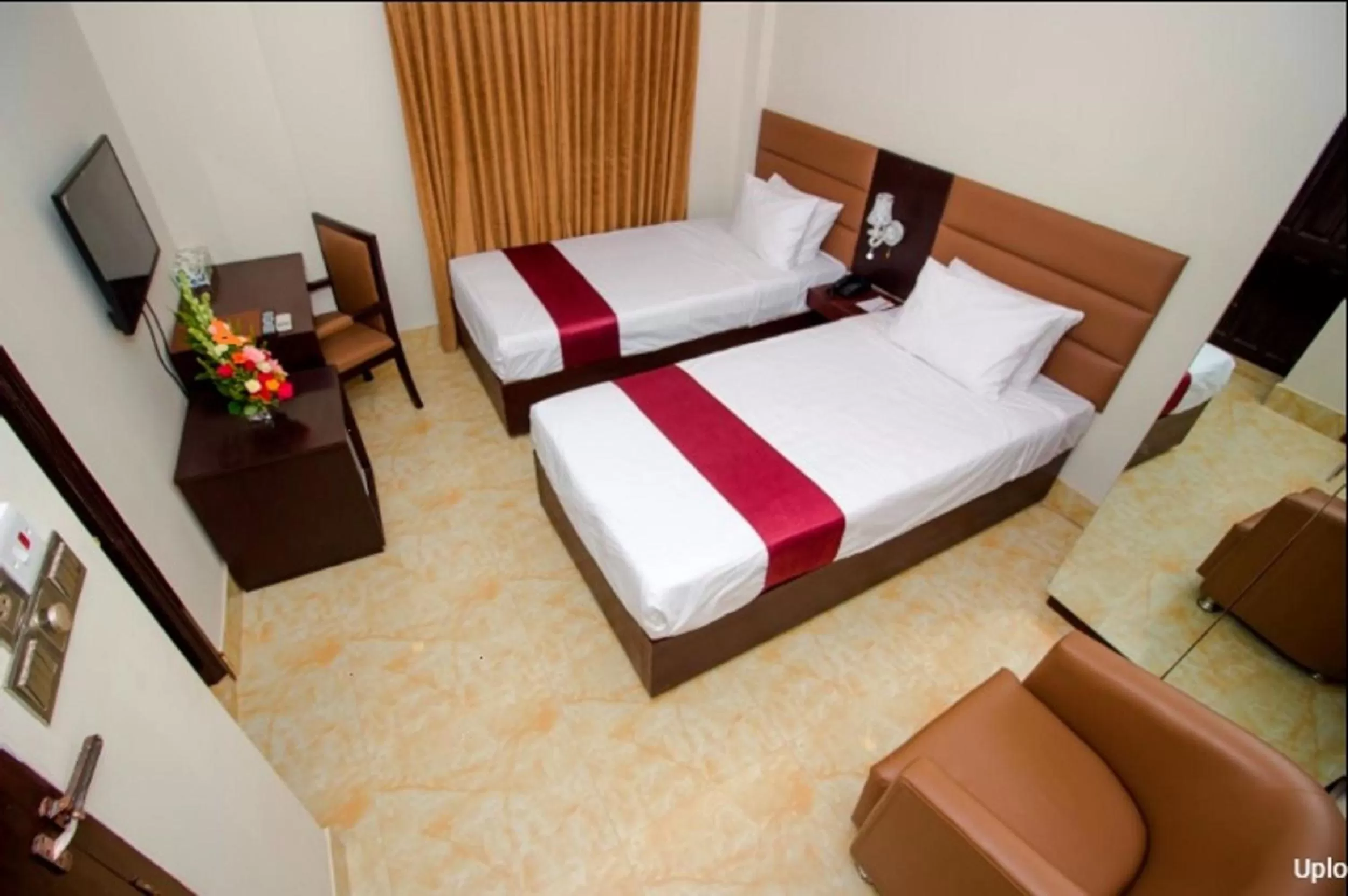 Bedroom, Bed in Hotel Gulshan Lake View