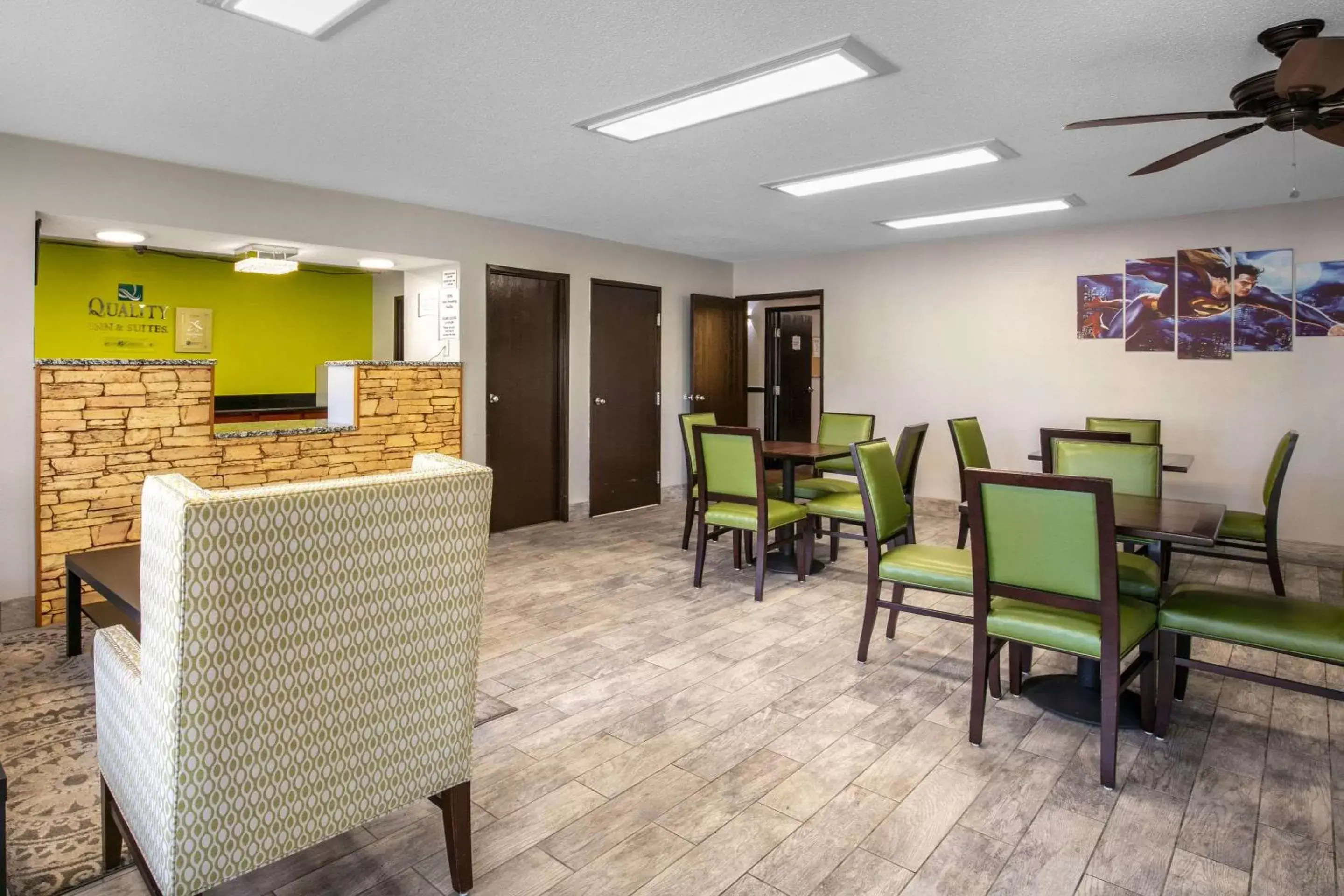 Lobby or reception in Quality Inn & Suites Metropolis I-24