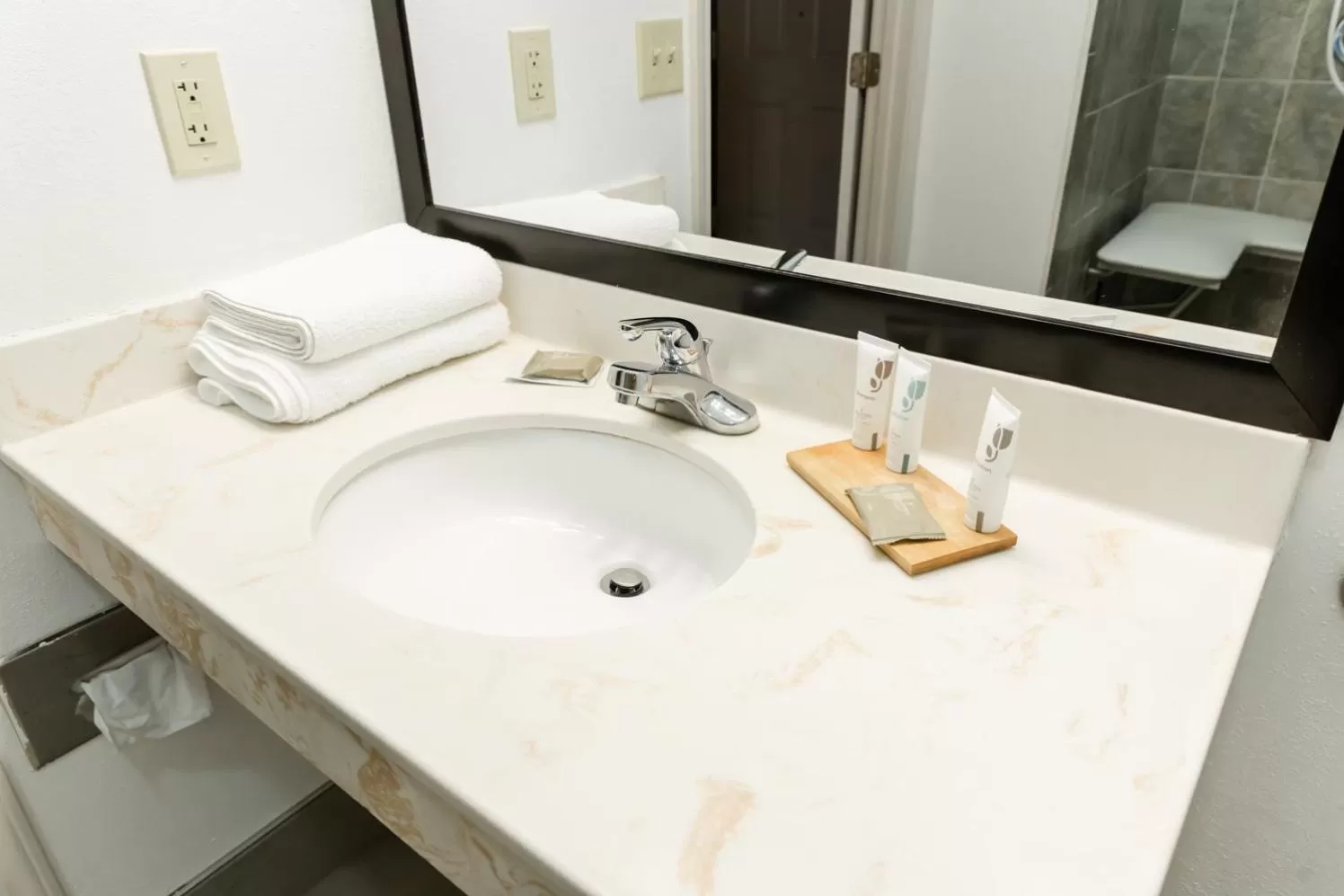 Country Inn & Suites by Radisson, Helen, GA