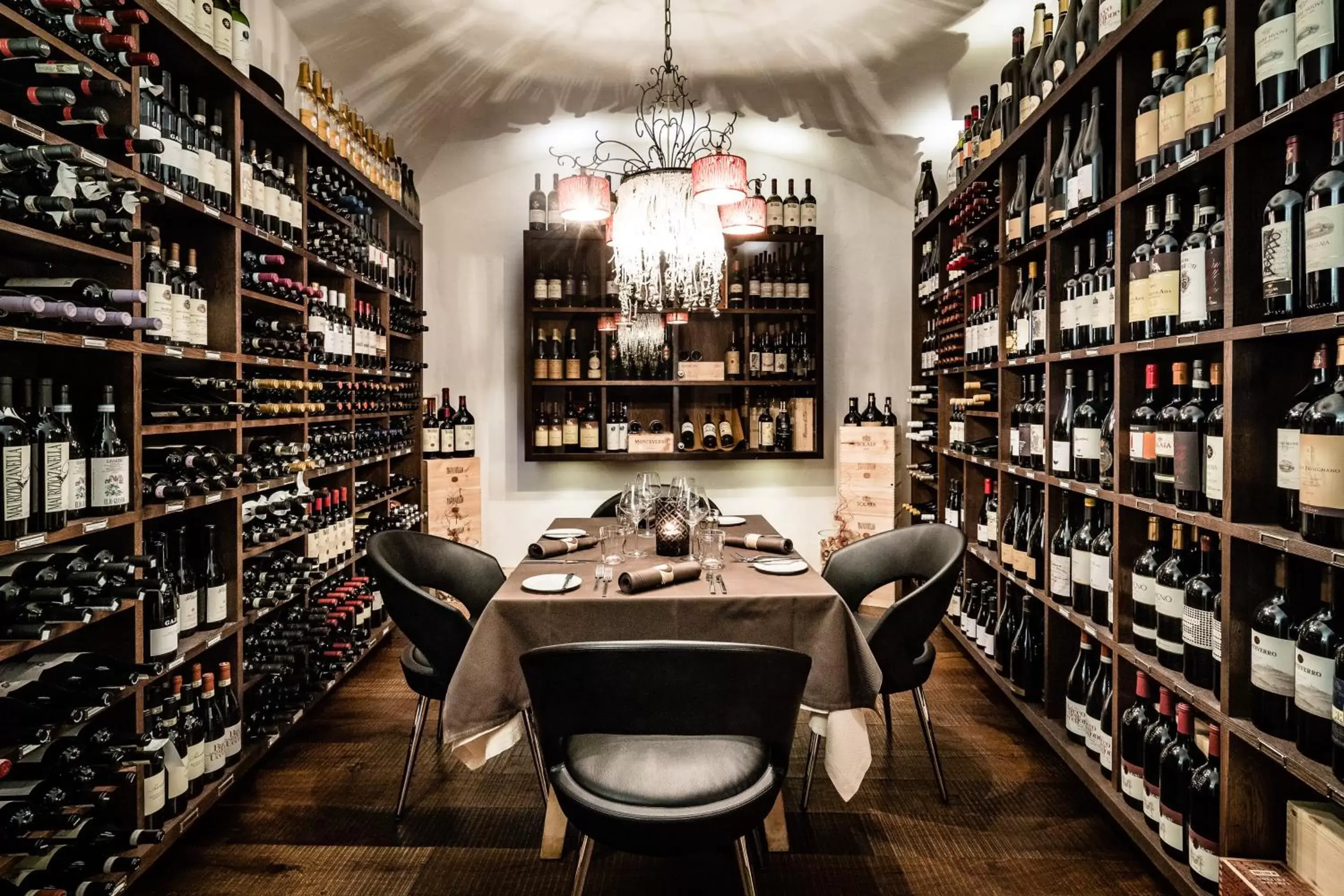 Restaurant/places to eat in Boutique Hotel Nives - Luxury & Design in the Dolomites