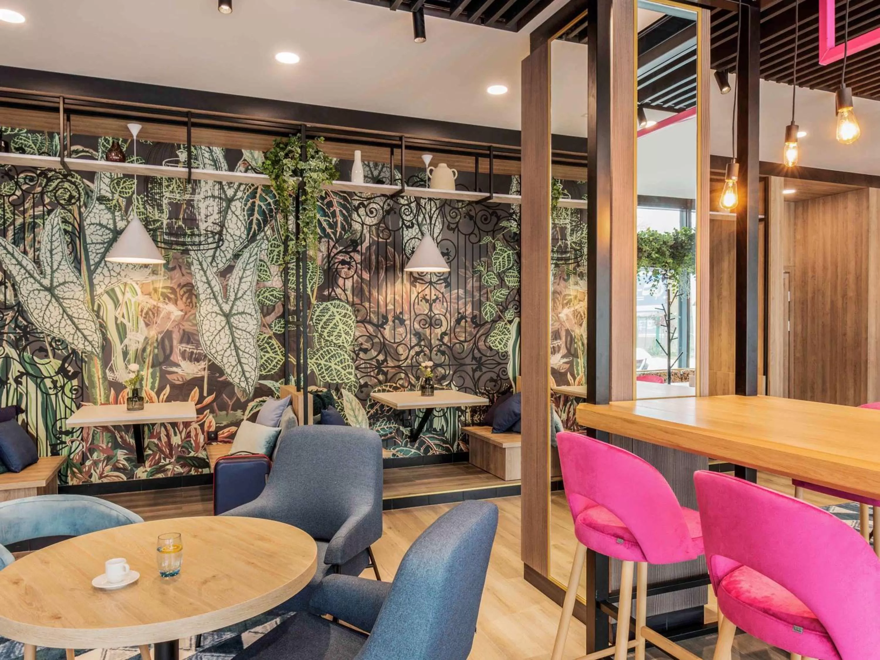 Restaurant/places to eat in ibis Styles Kraków East