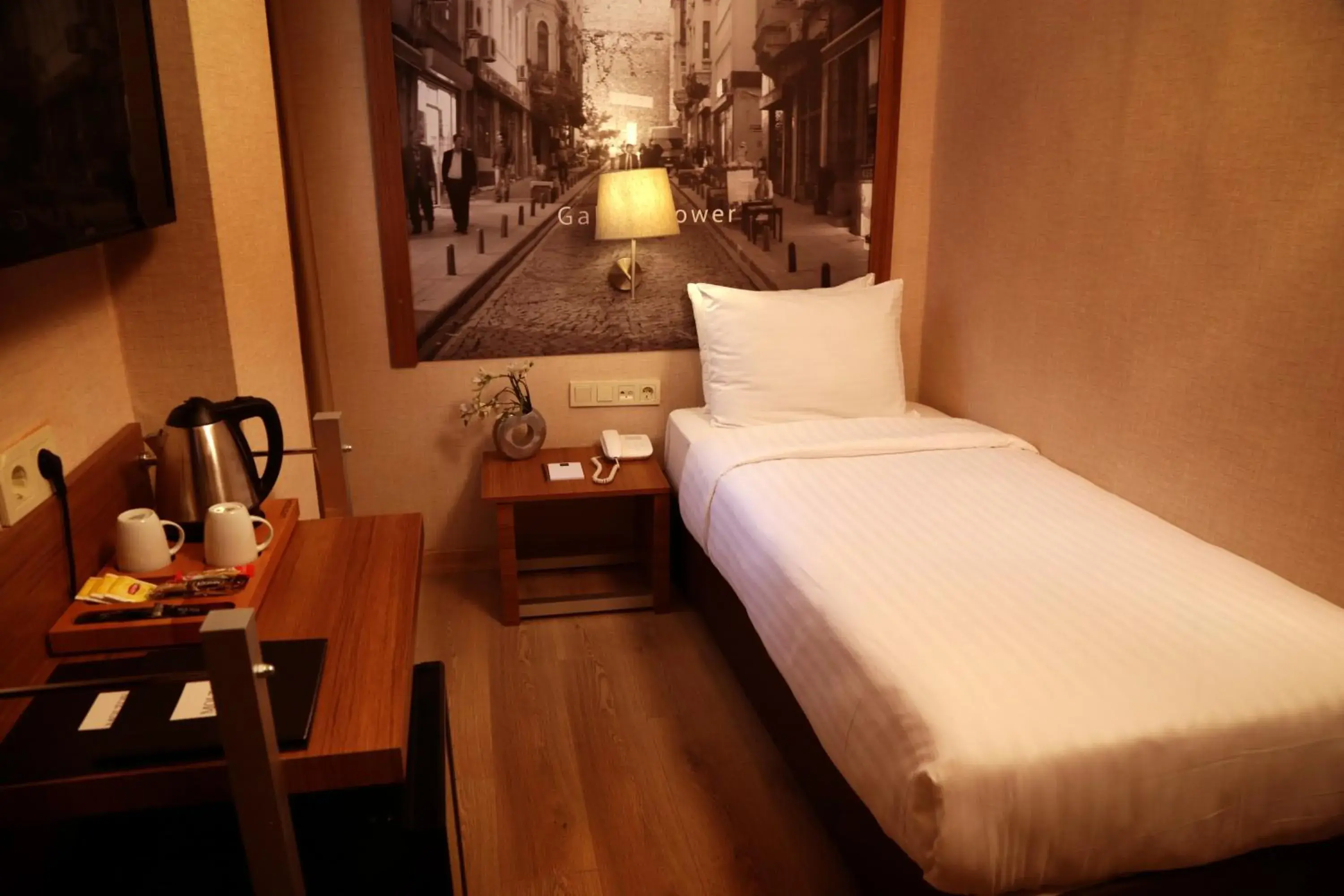 Bedroom, Bed in Molton Sisli MLS Hotel