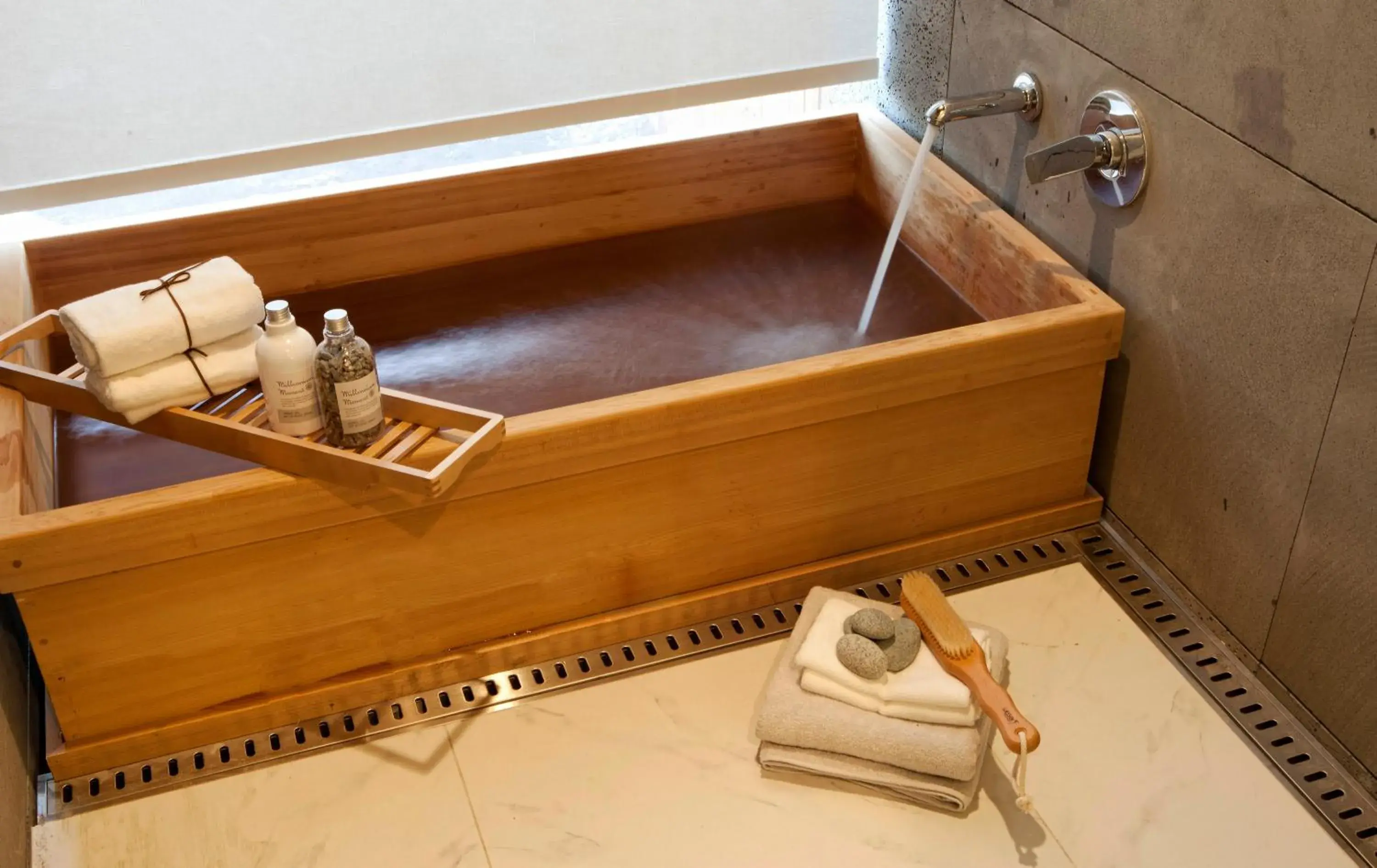 Bathroom in Lotte Resort Jeju Artvillas
