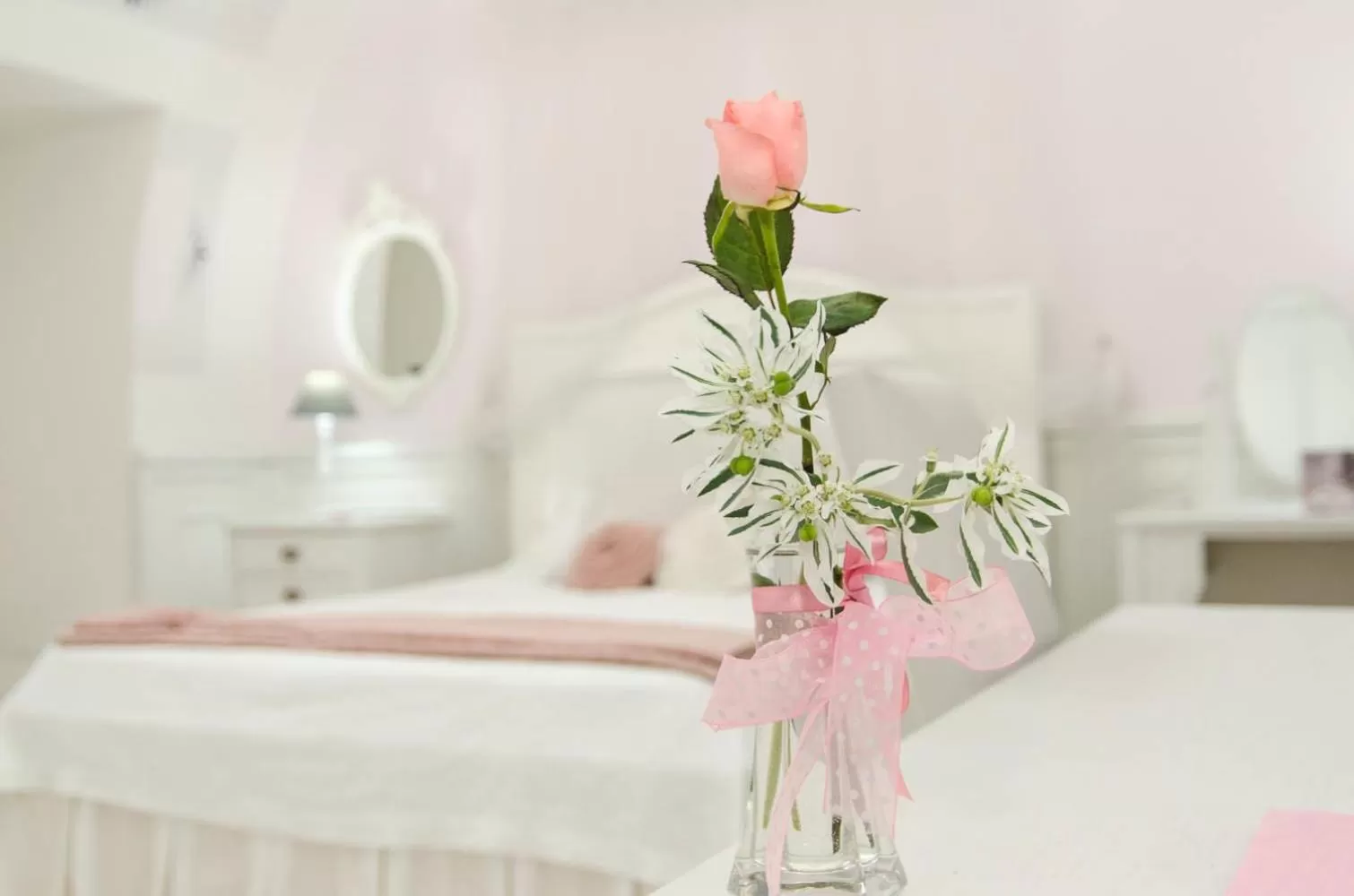 Decorative detail, Bed in Domus Rosa