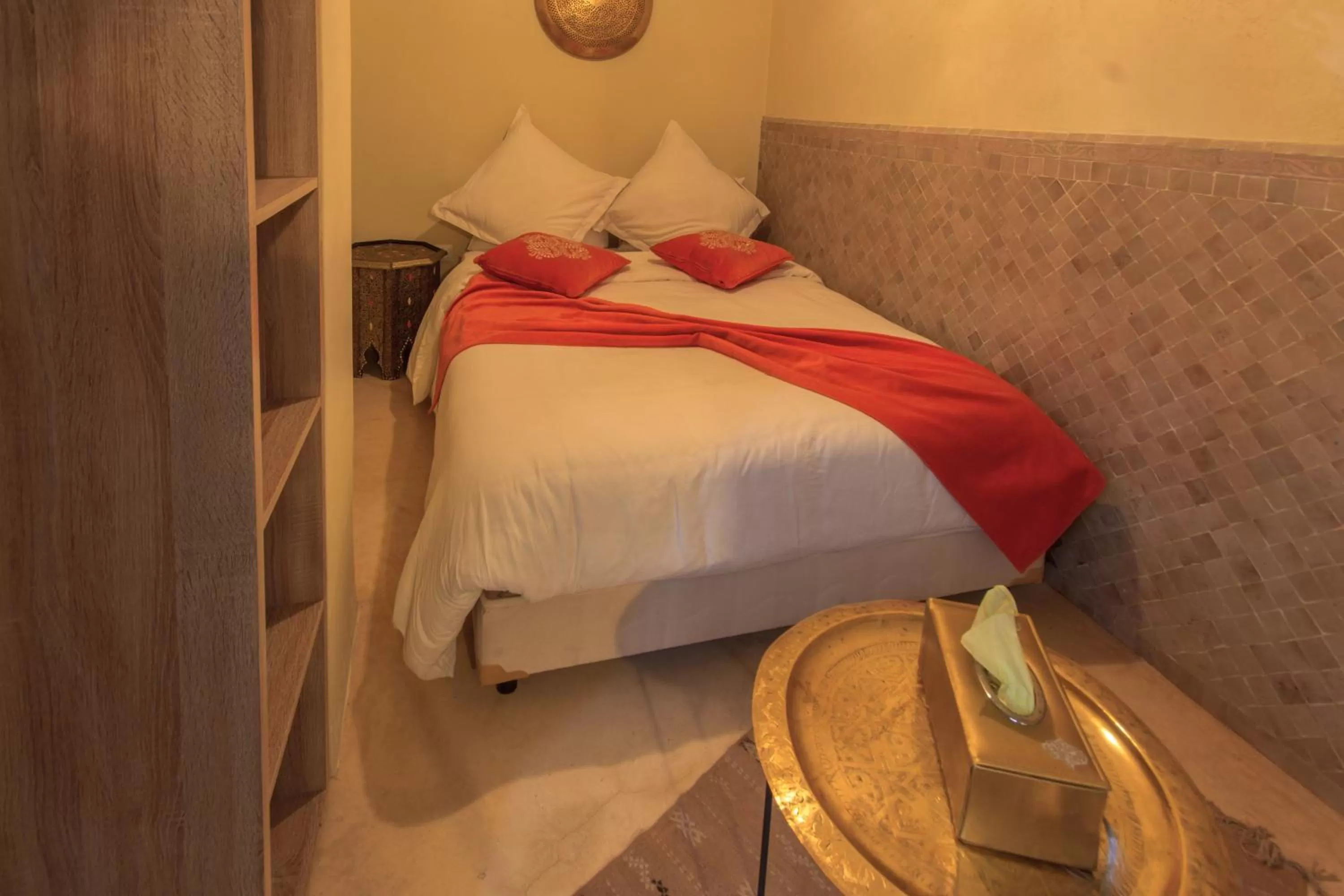 Bedroom, Bed in Riad La Porte de l'oasis