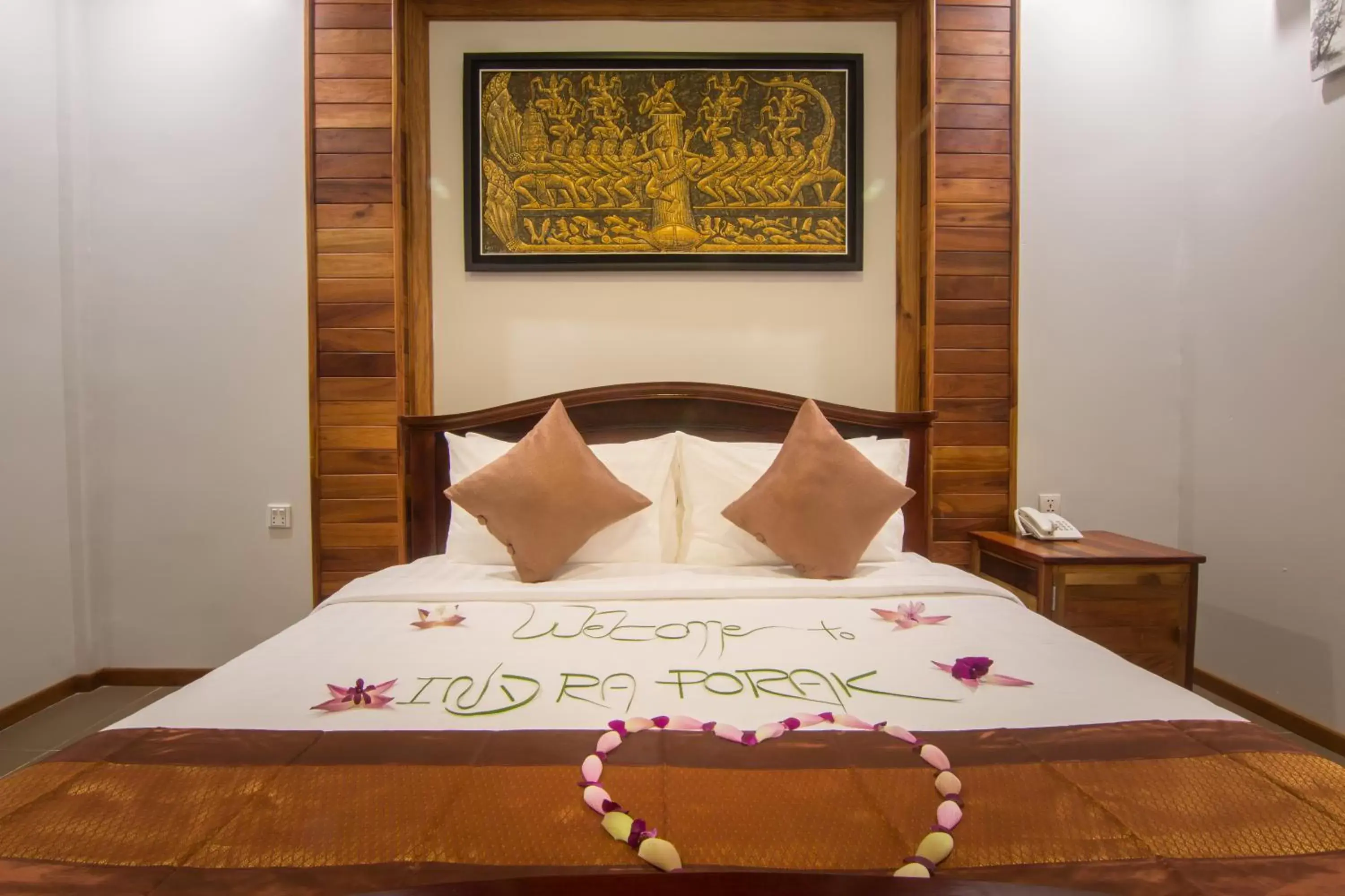 Bedroom, Bed in Indra Porak Residence Hotel