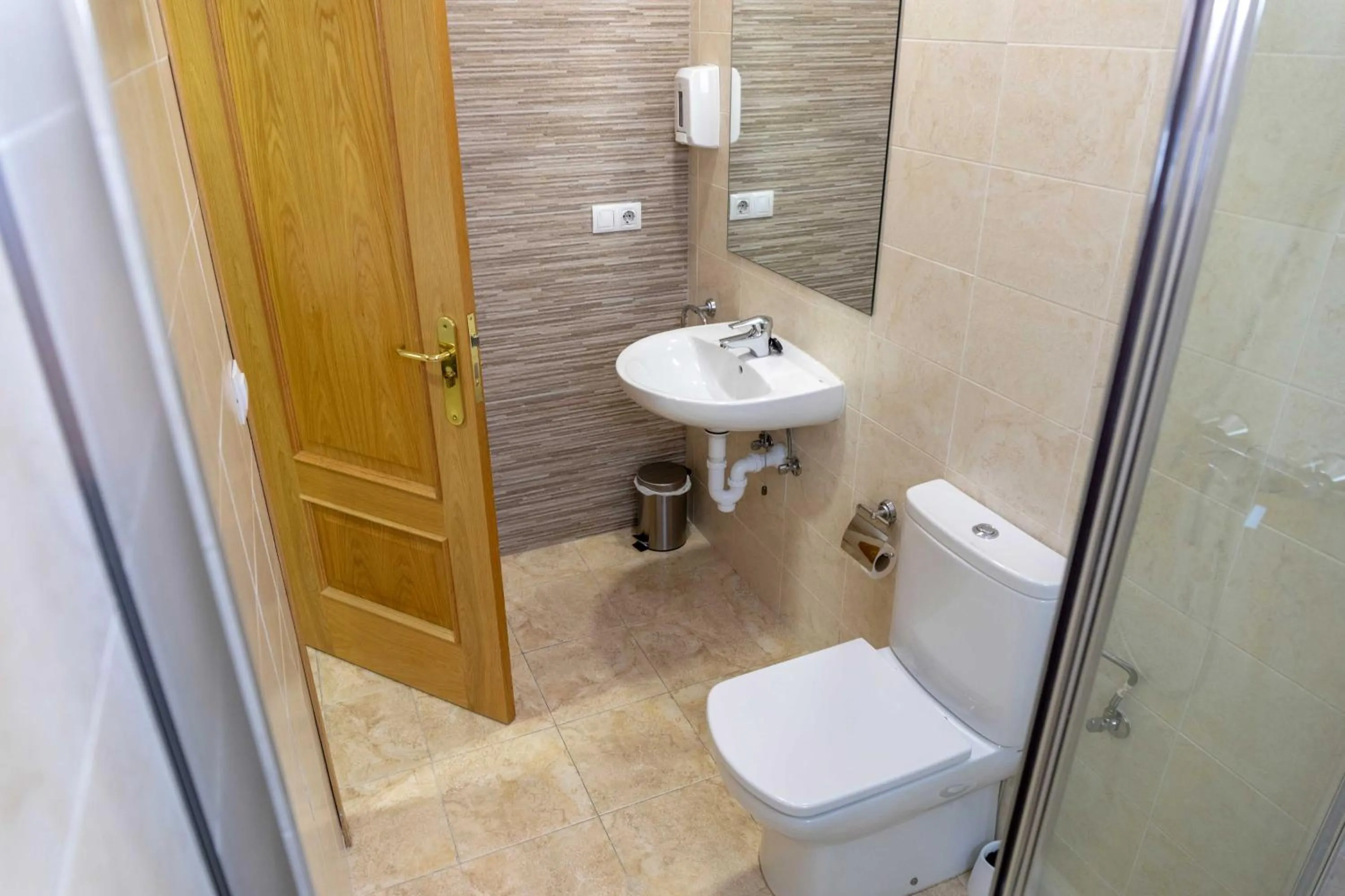 Bathroom in Alda Estella Hostel