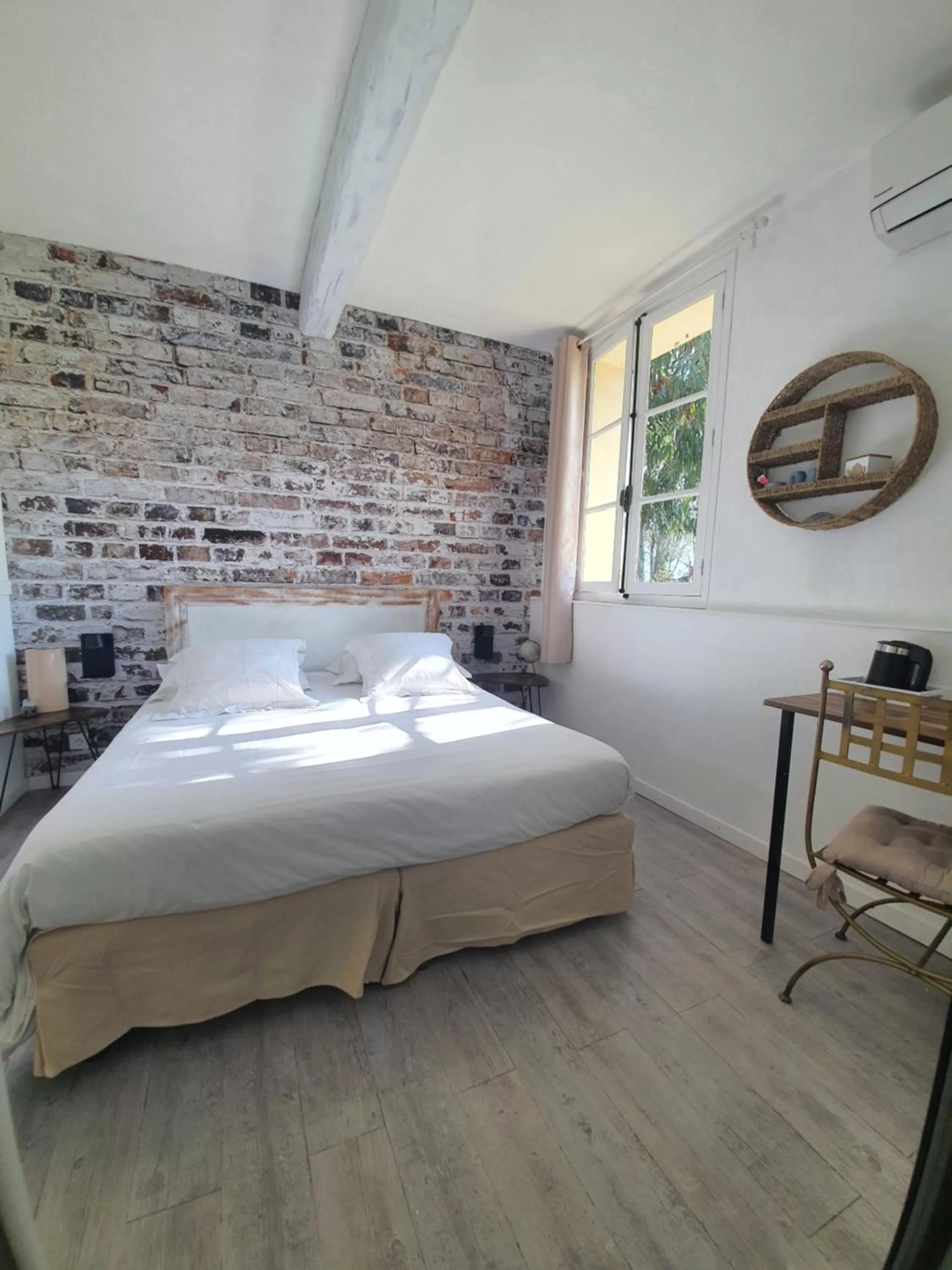 Hôtel Auberge Provençale