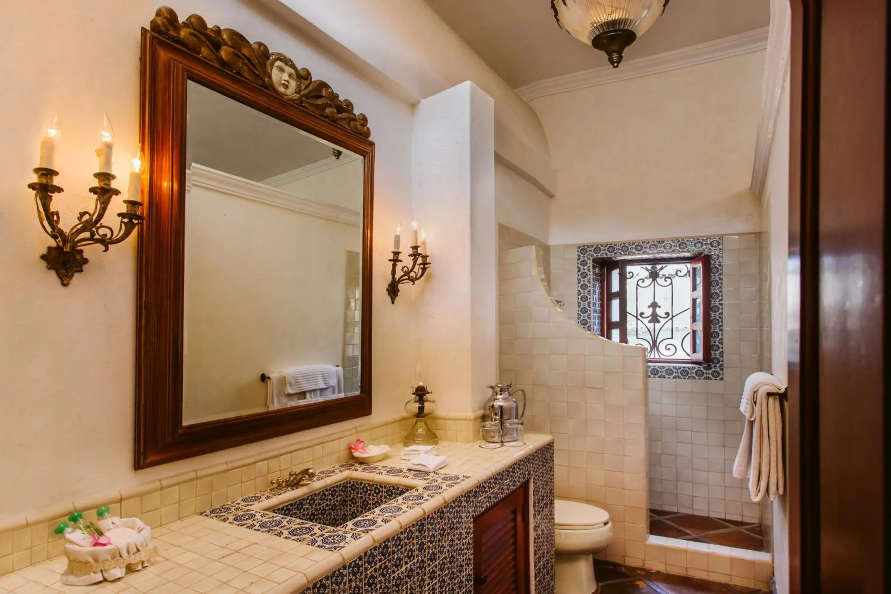 Shower, Bathroom in Hacienda San Angel