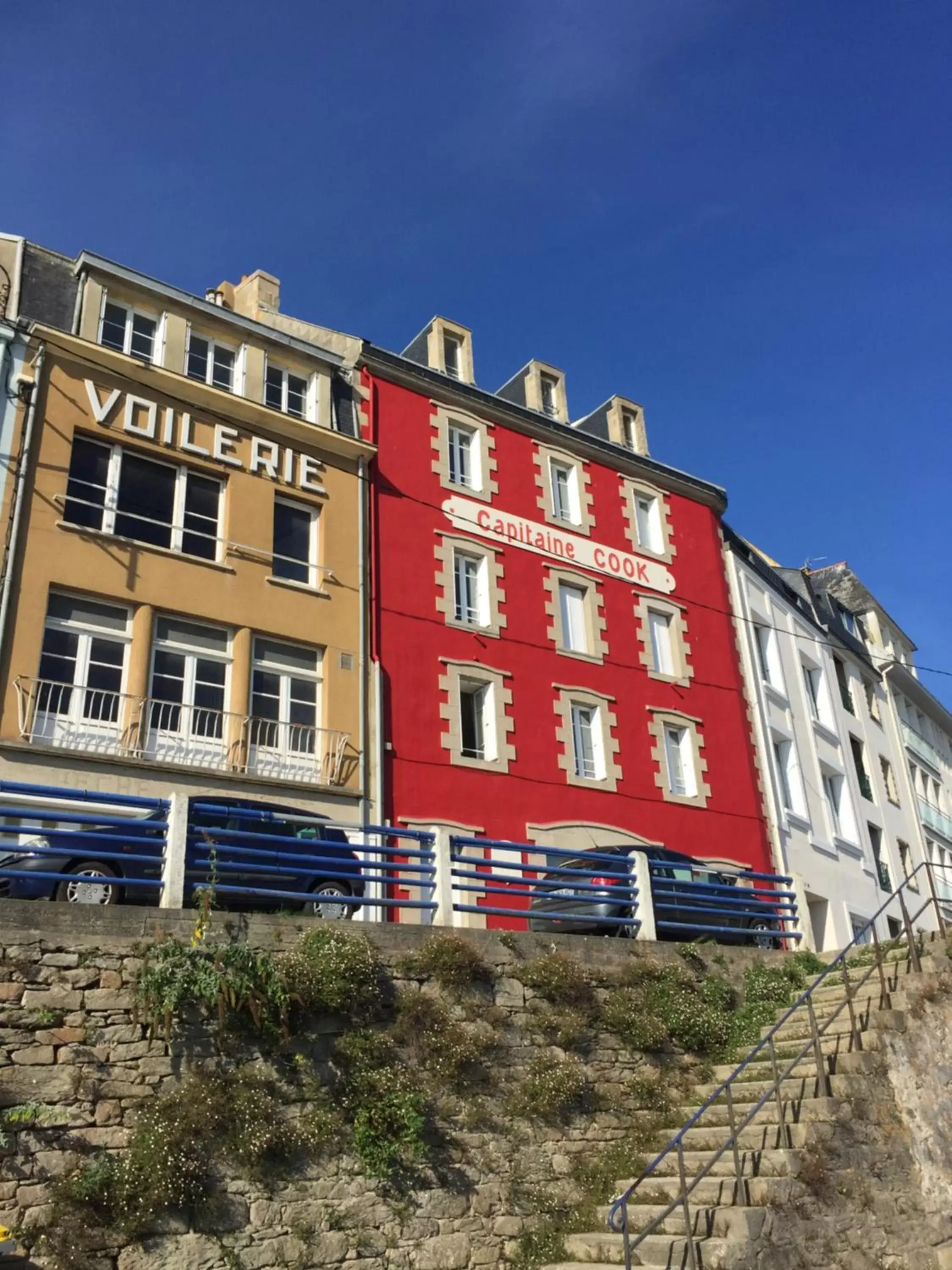 Facade/entrance, Property Building in Appartement Design I Port Douarnenez