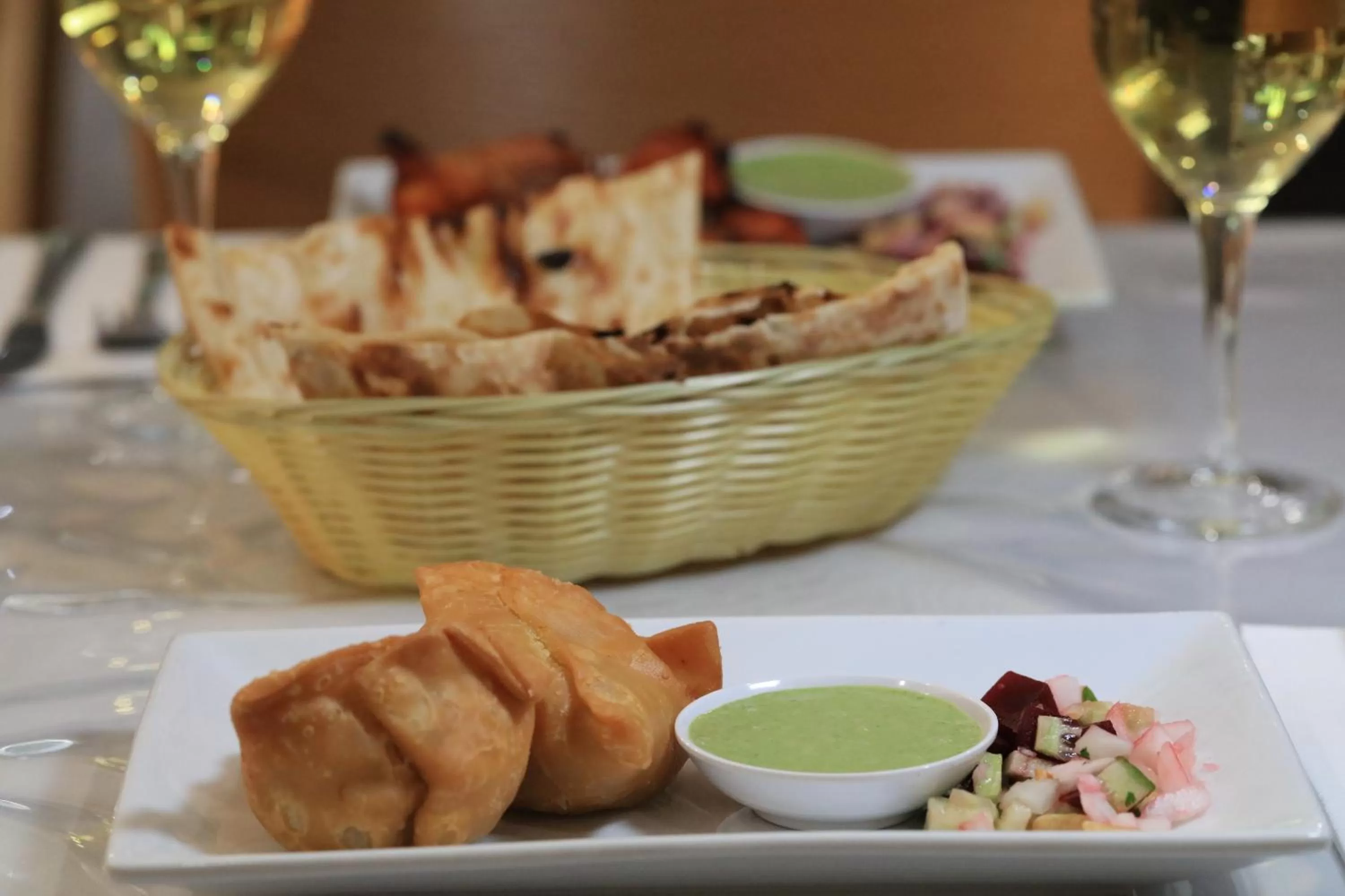 Restaurant/places to eat in Cootamundra Gardens Motel