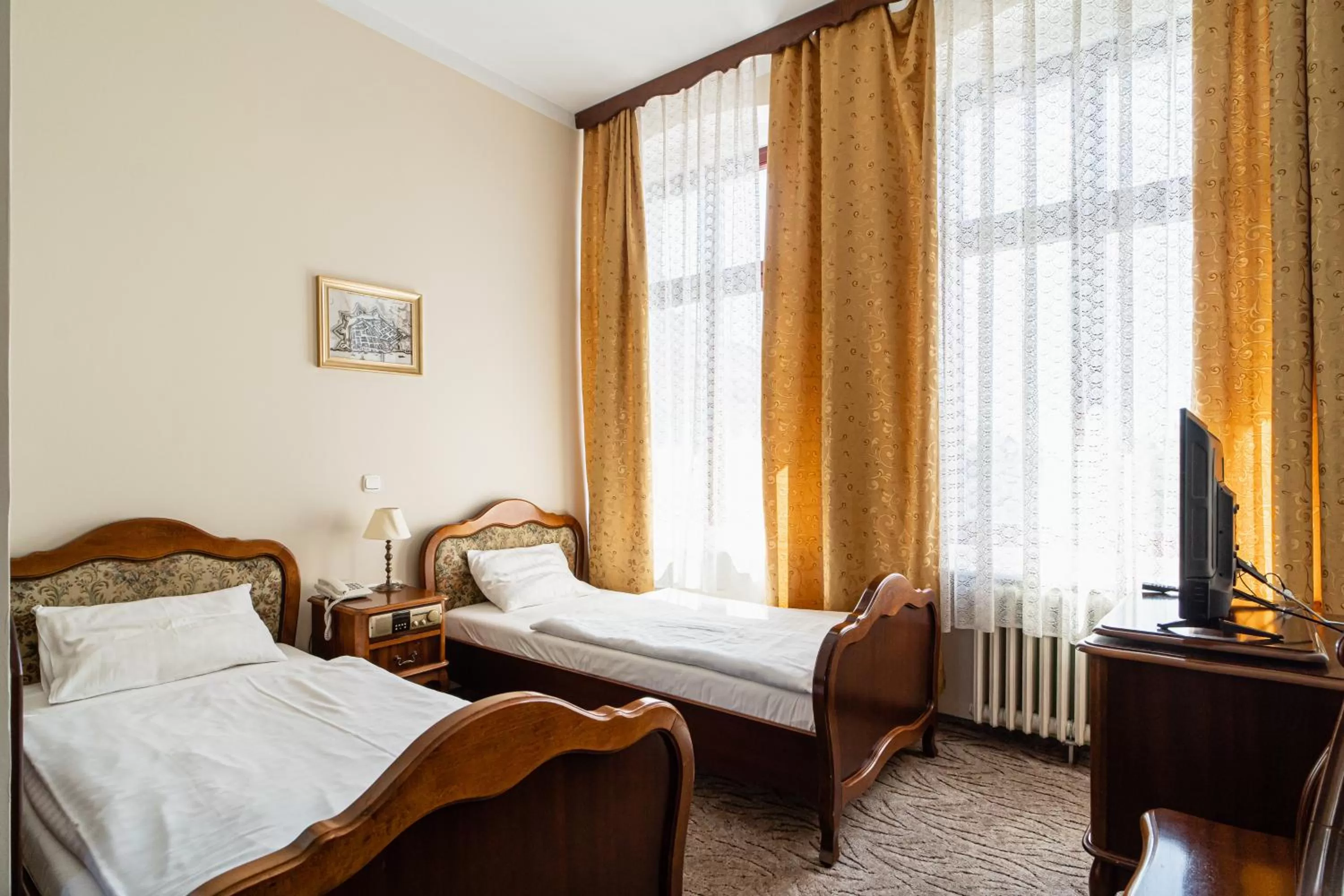 Bed in Hotel Polonia