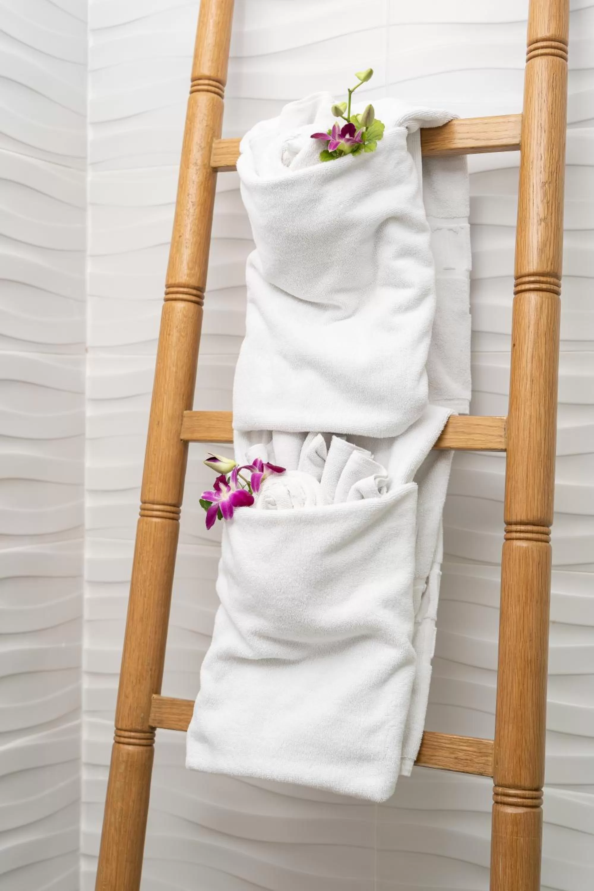 Jomtien Palm Beach Hotel and Resort