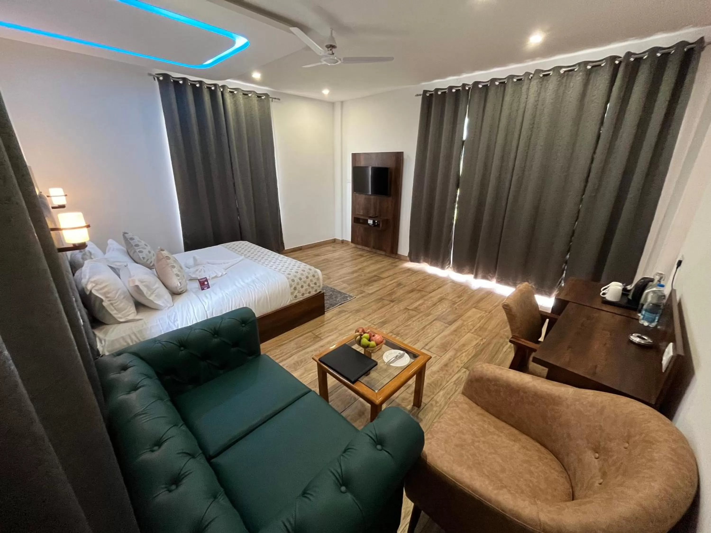 Bedroom, Bed in Click Collection The Abode, Dharamshala